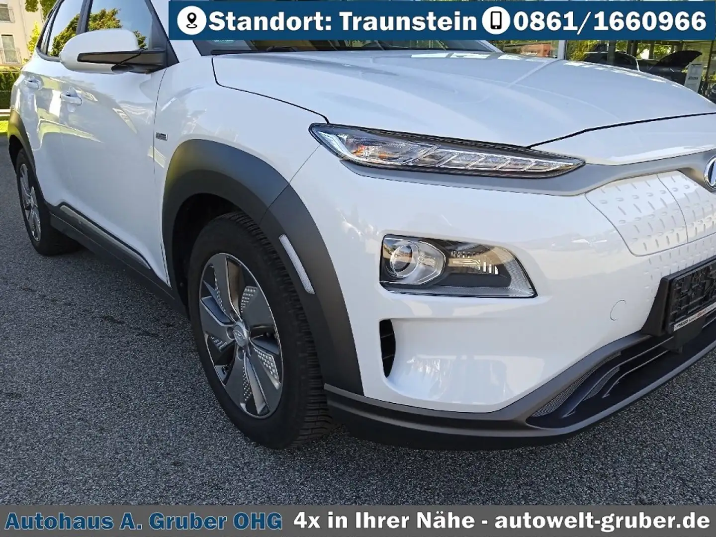 Hyundai KONA EV 64KW Style+Teilleder+Navigationspaket Blanc - 2