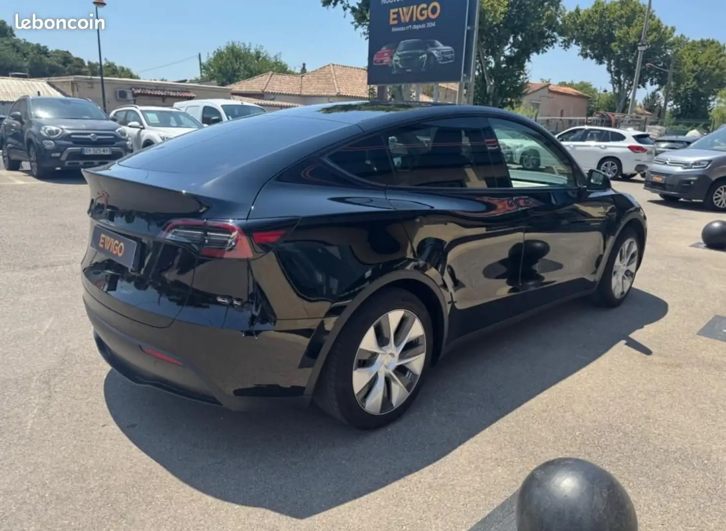Tesla Model Y ELECTRIC 300CH 60KWH STANDARD-RANGE 2WD BVA Noir - 2