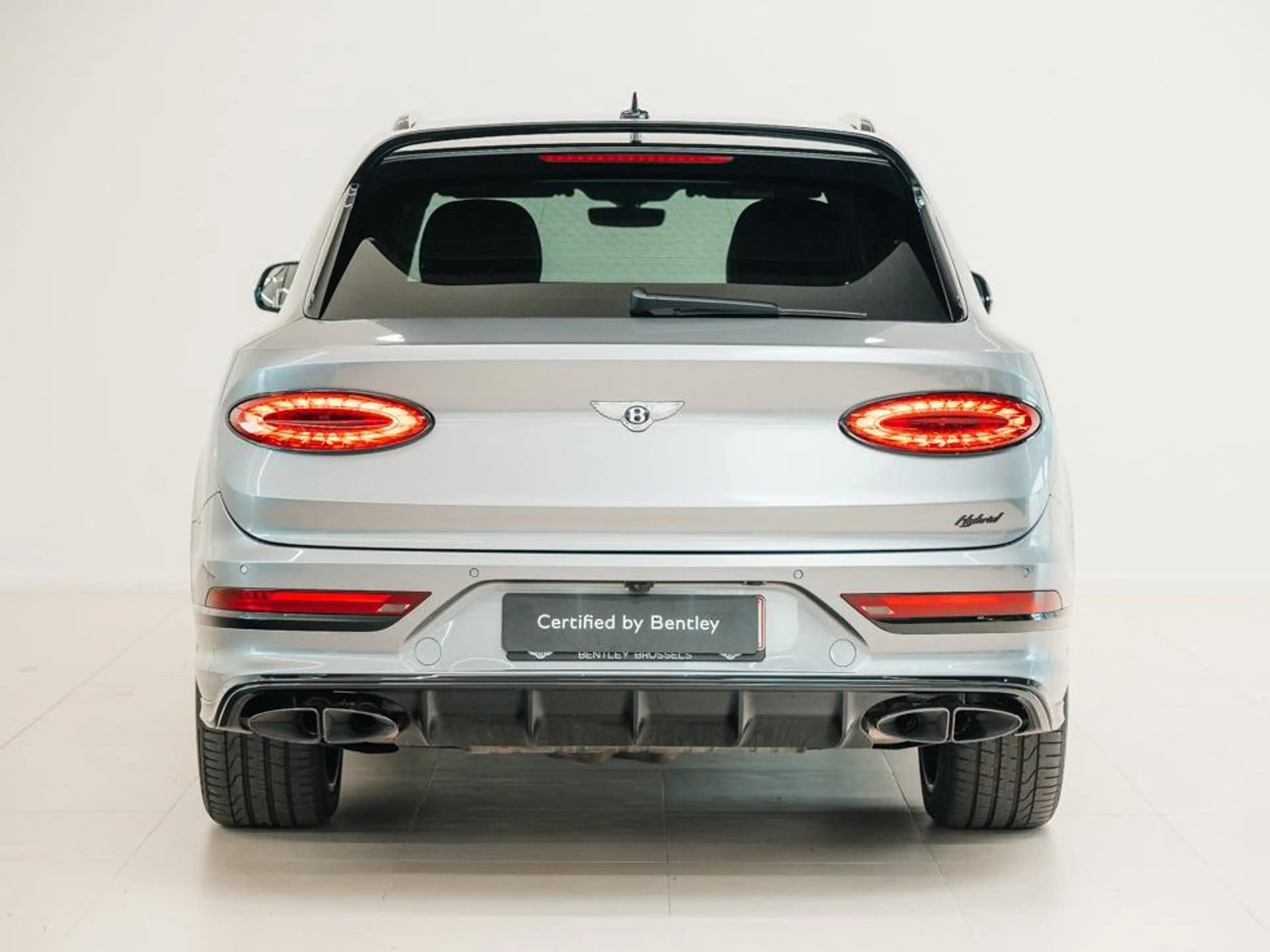 Bentley Bentayga 3.0 Turbo V6 PHEV S — photo 5