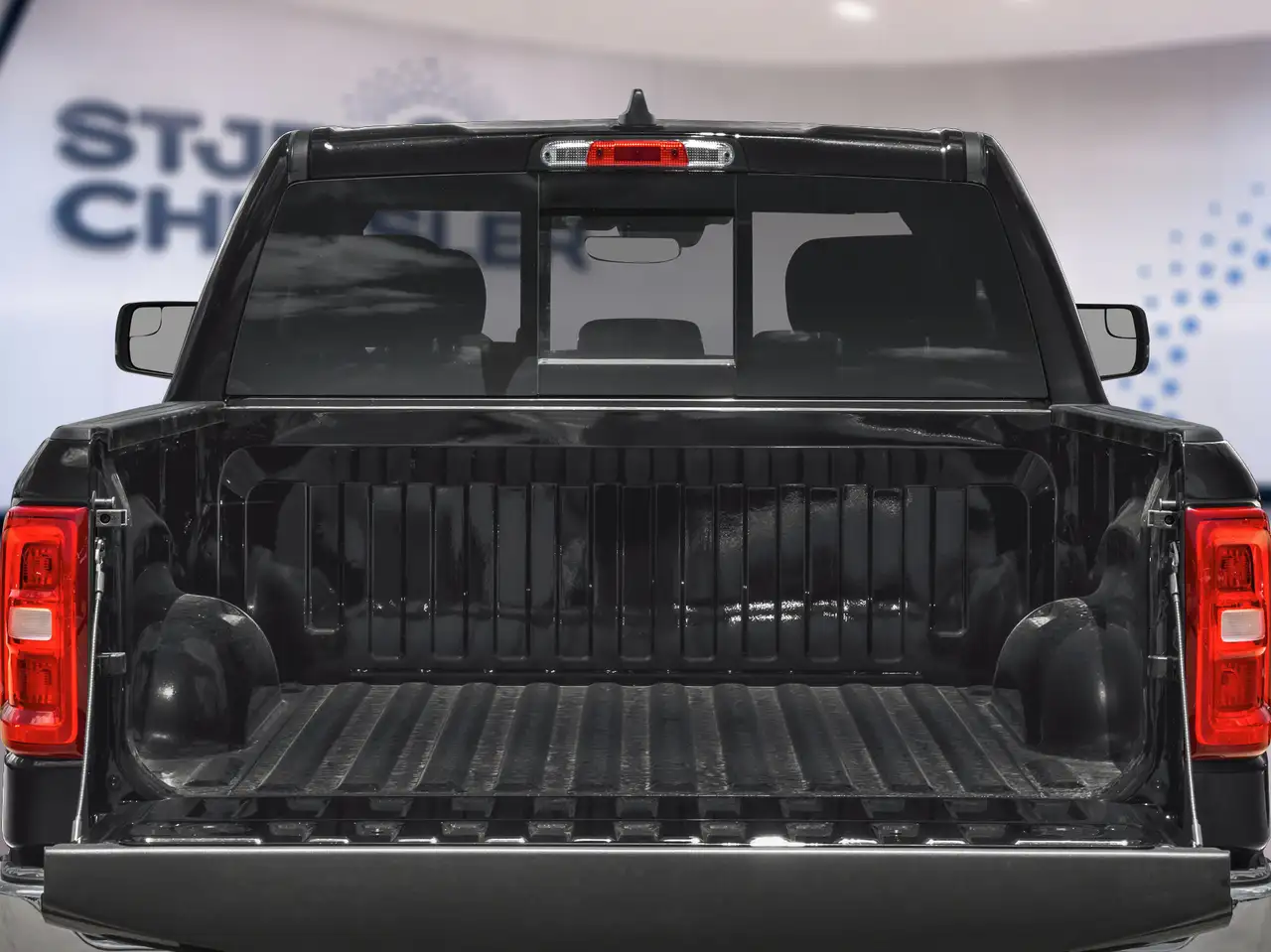 RAM 1500 photo RAM 1500
