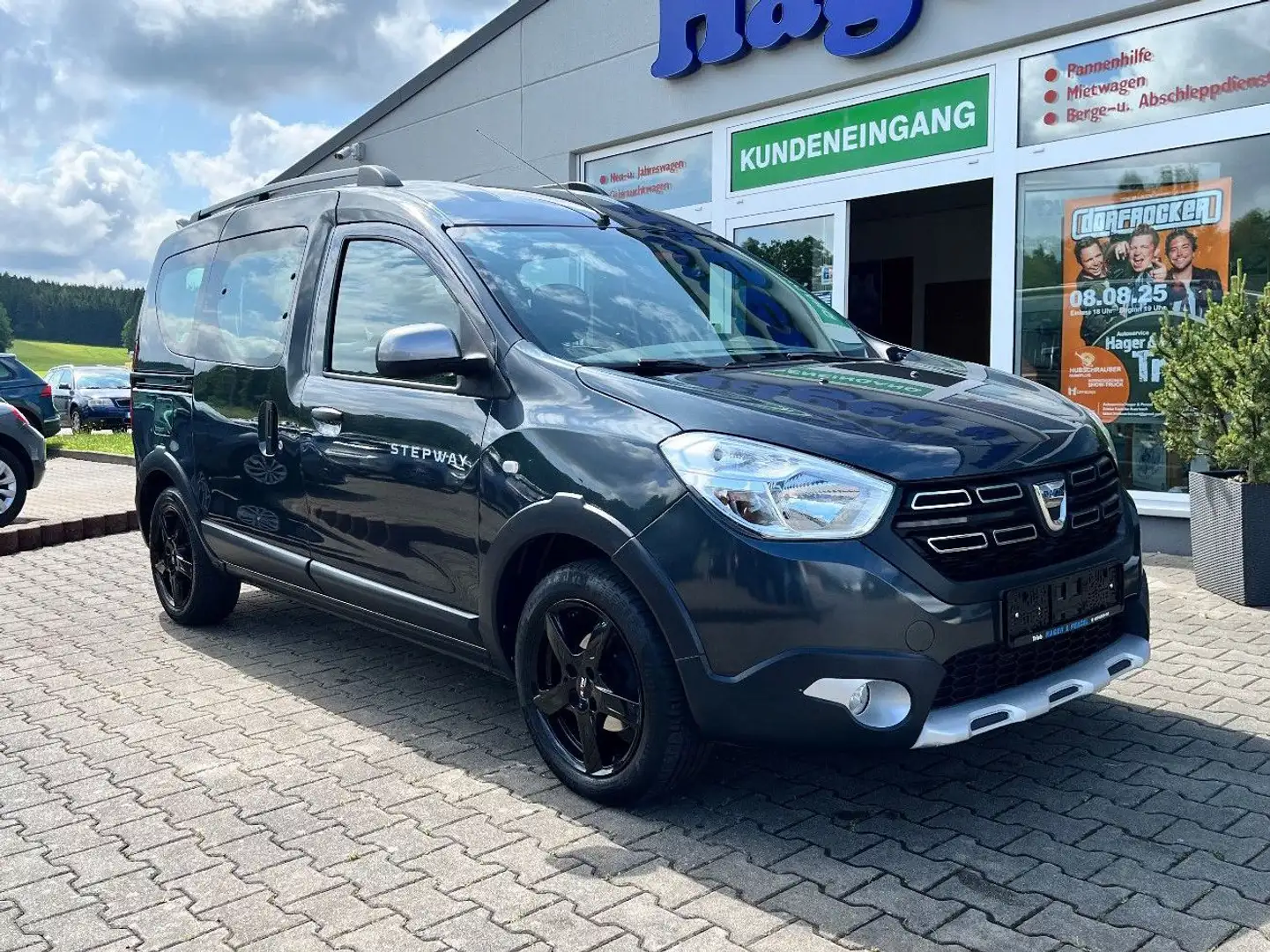 Dacia Dokker Stepway Navi PDC SH Grau - 1