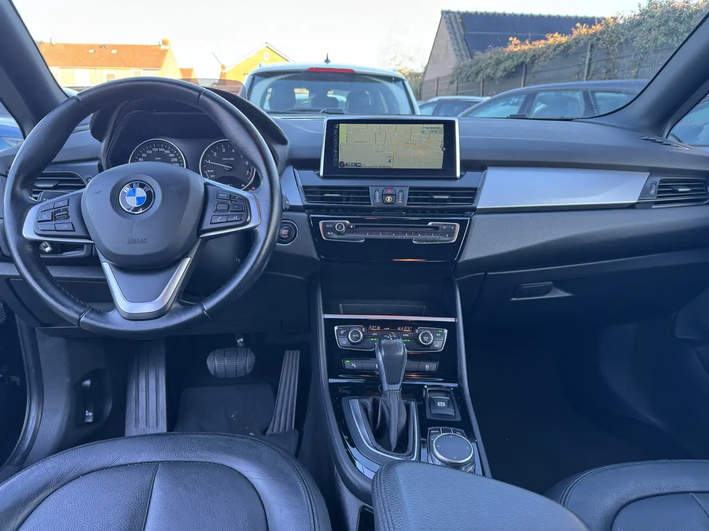 BMW 218 2-serie Active Tourer 218i High Executive | Navi | Noir - 2