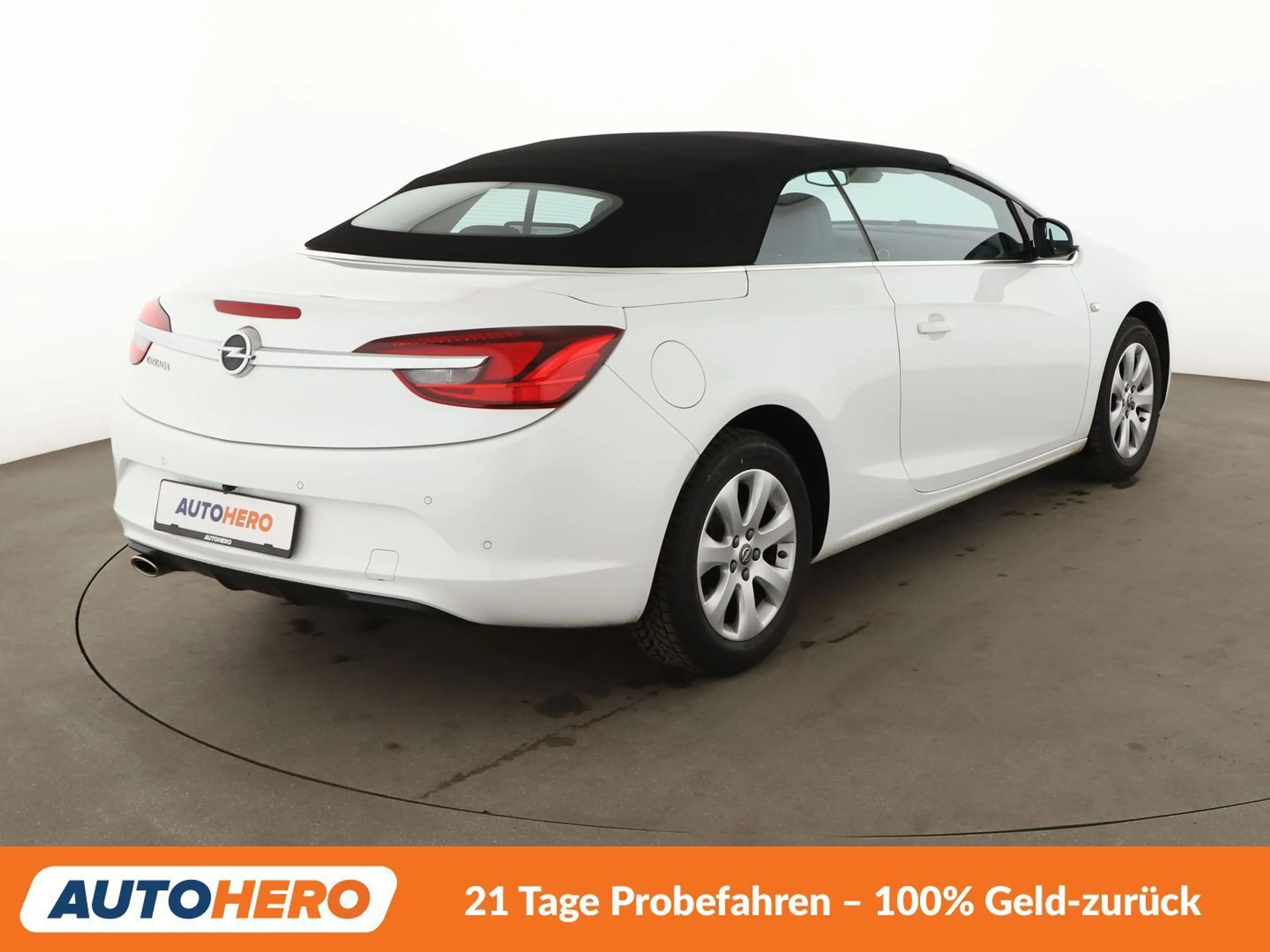 Opel Cascada 1.6 SIDI Turbo Ultimate ecoFlex*CABRIO*NAVI*CAM* — photo 6