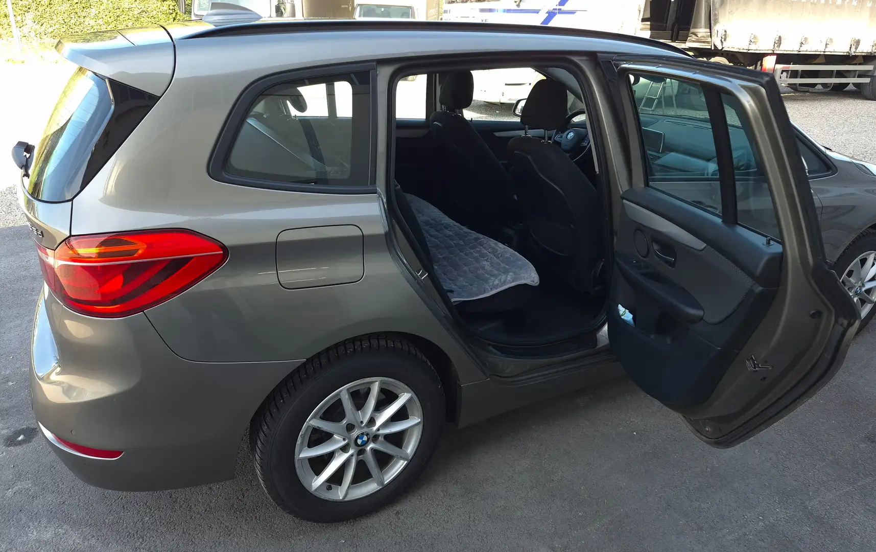 BMW 216 Gran tourer 7 posti Grigio - 1