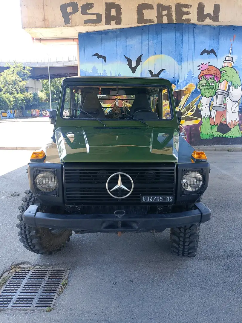 Mercedes-Benz G 300 - 1