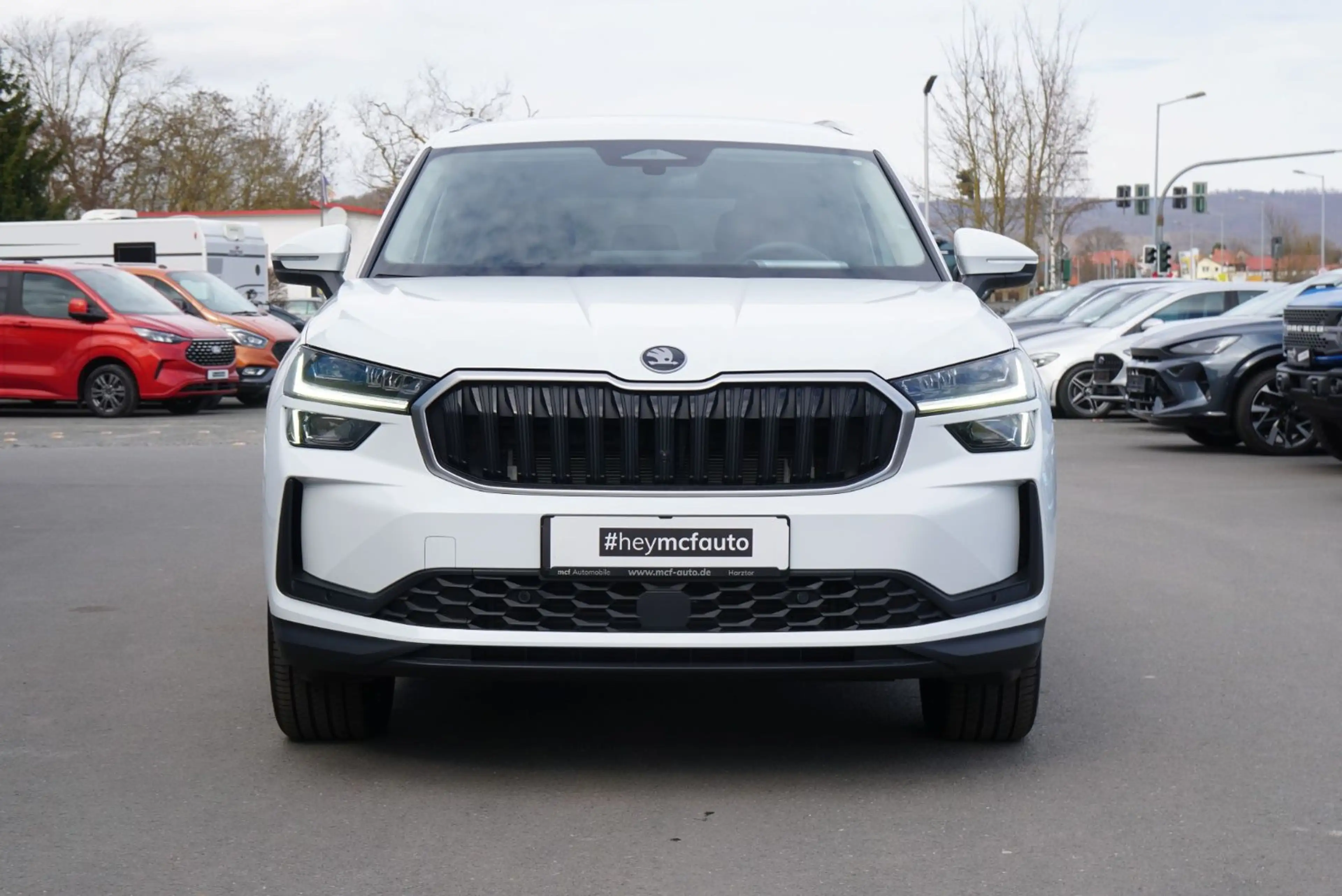 Skoda Kodiaq 2.0 TDI 4x4 *Leder*Matrix*ACC*360°*HUD* — photo 2