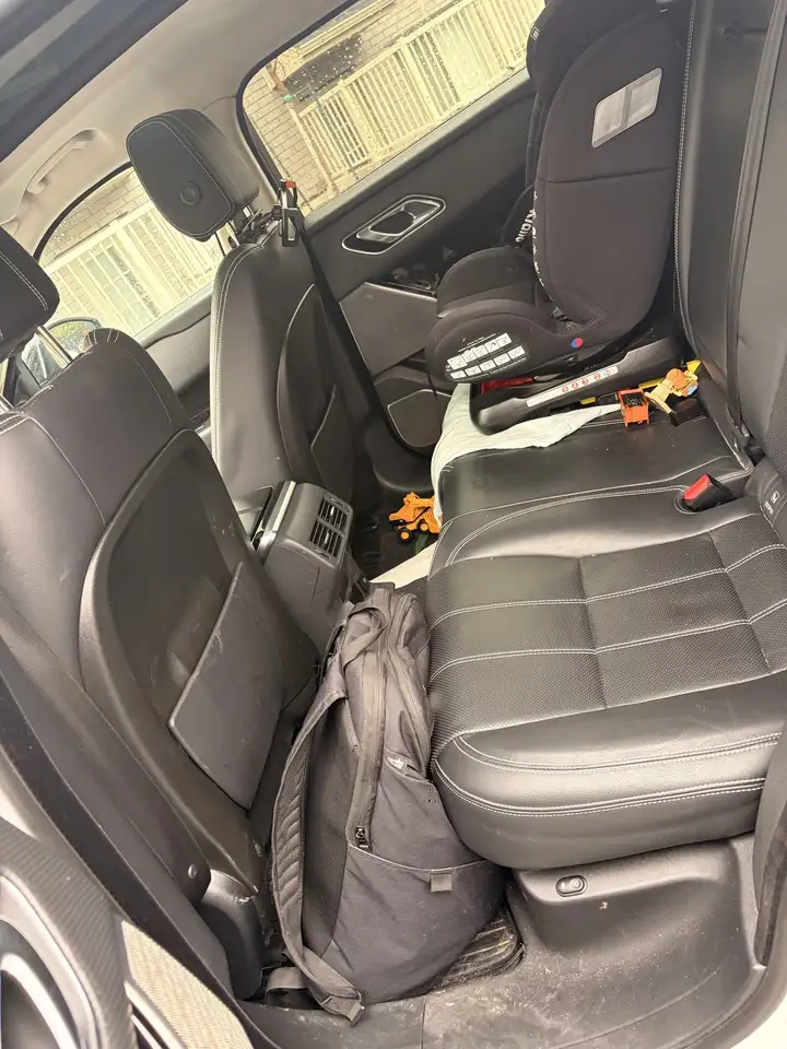 Land Rover Range Rover Velar снимка Land Rover Range Rover Velar
