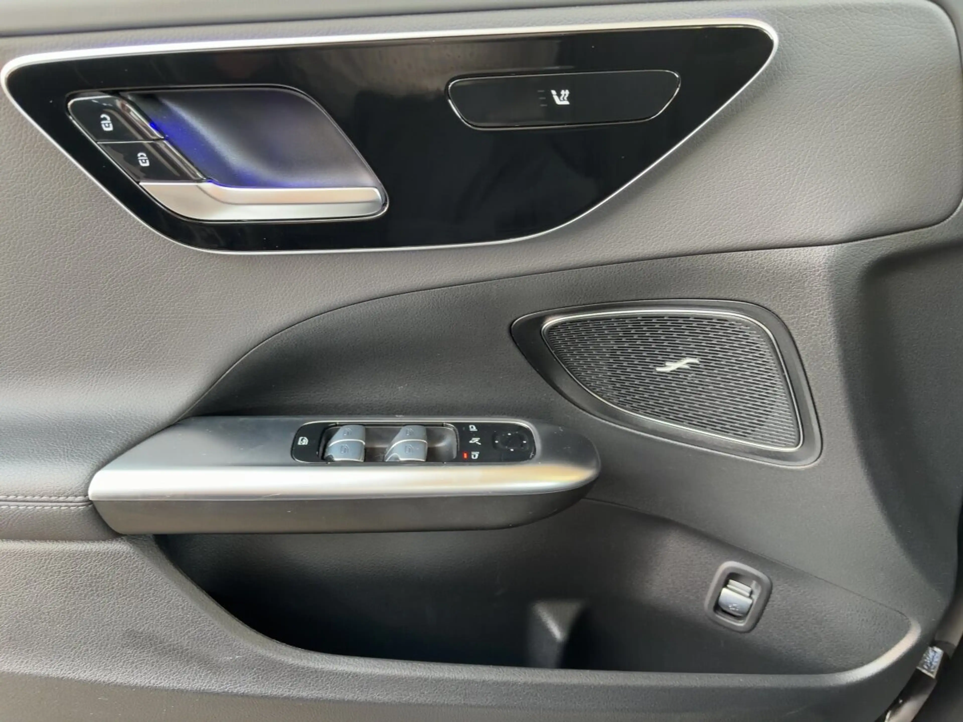 Mercedes-Benz C 180 C 180 T AMG+RÜCKFAHRKAMERA+LED+NIGHT+SOUNDSYSTEM — photo 15