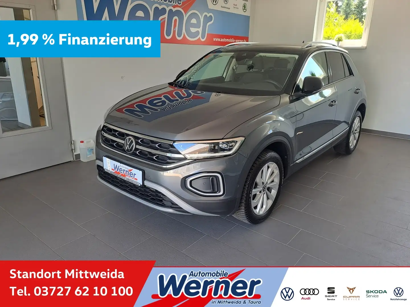 Volkswagen T-Roc Style 1.5 TSI DSG LED Navi AHK App-Connect ACC Grijs - 1