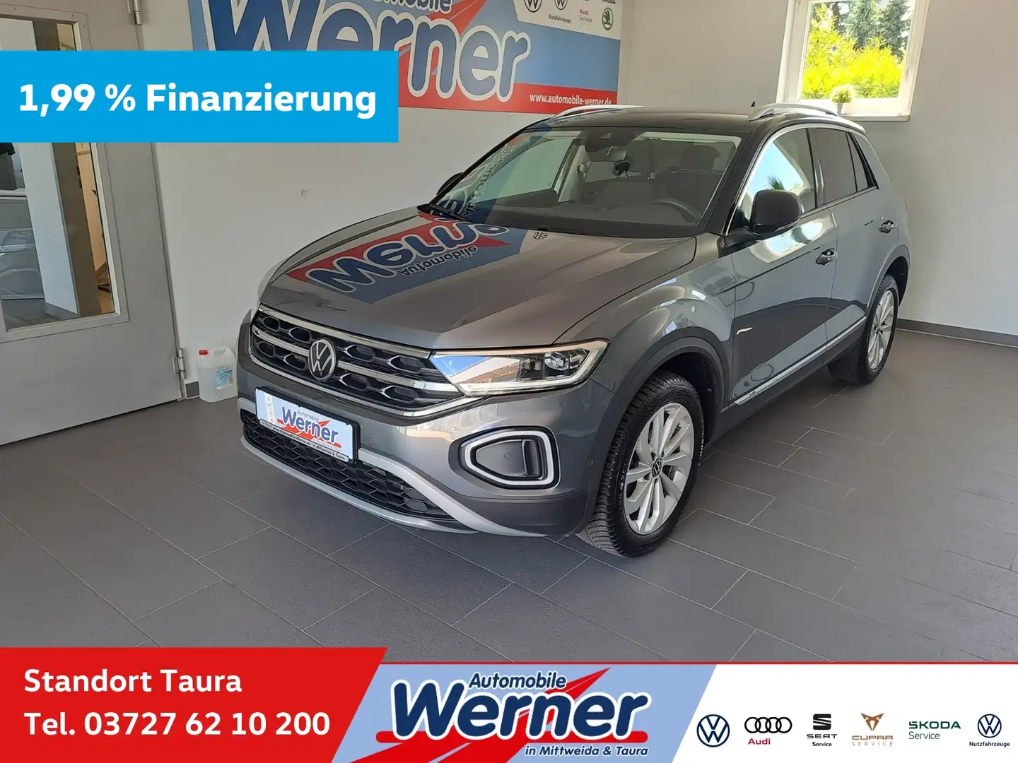 Volkswagen T-Roc Style 1.5 TSI DSG LED Navi AHK App ACC Grau - 1