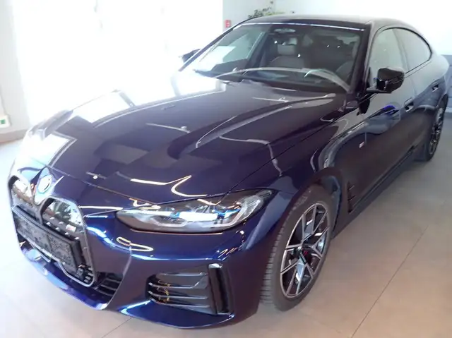 BMW i4 M50