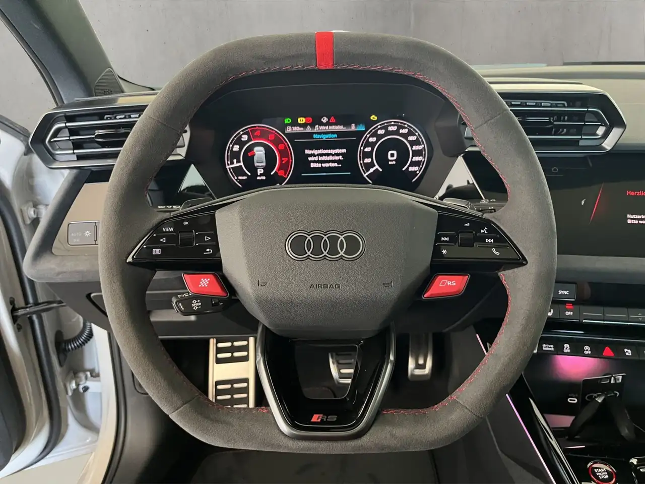 Audi RS3 S tronic Porschekreide 8