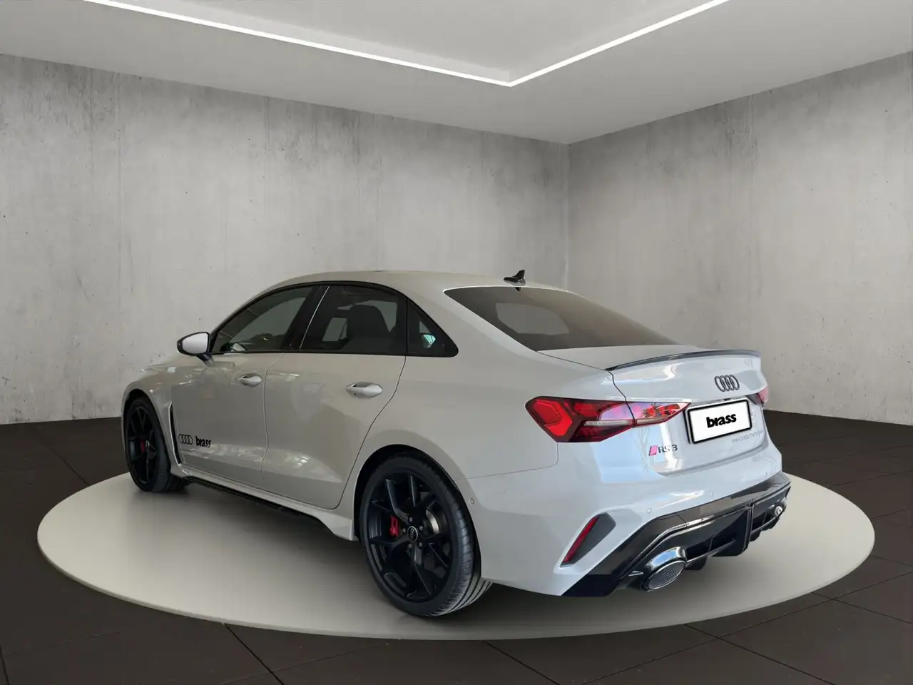 Audi RS3 S tronic Porschekreide 2
