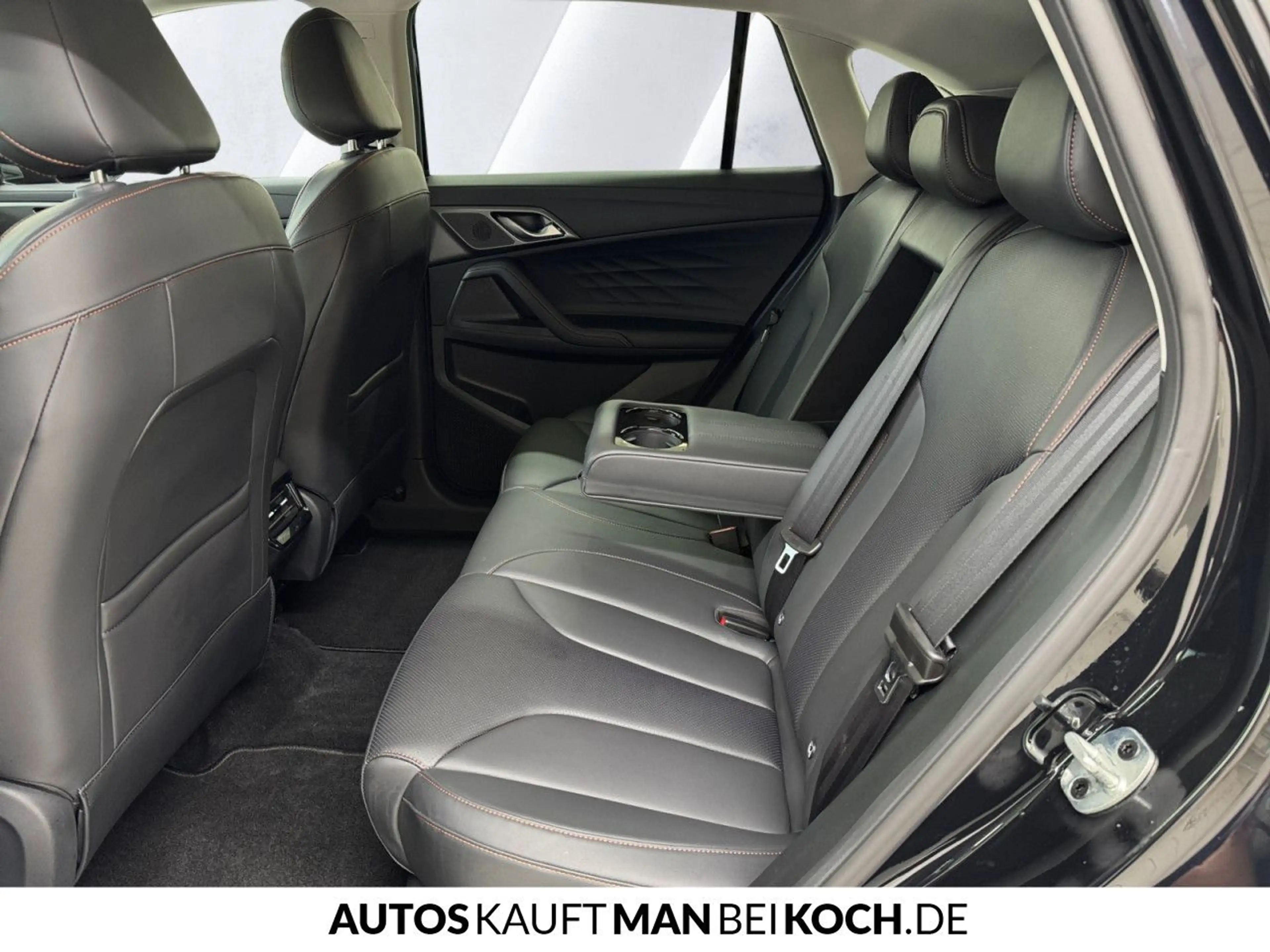 MG HS 1.5 Luxury  AT Navi LED ACC Klimaat PDC Sitzh — photo 8