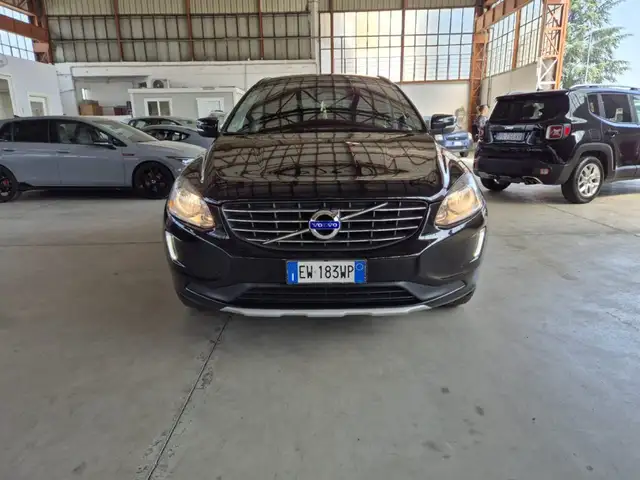 Volvo XC60 D3 Geartronic R-design Momentum