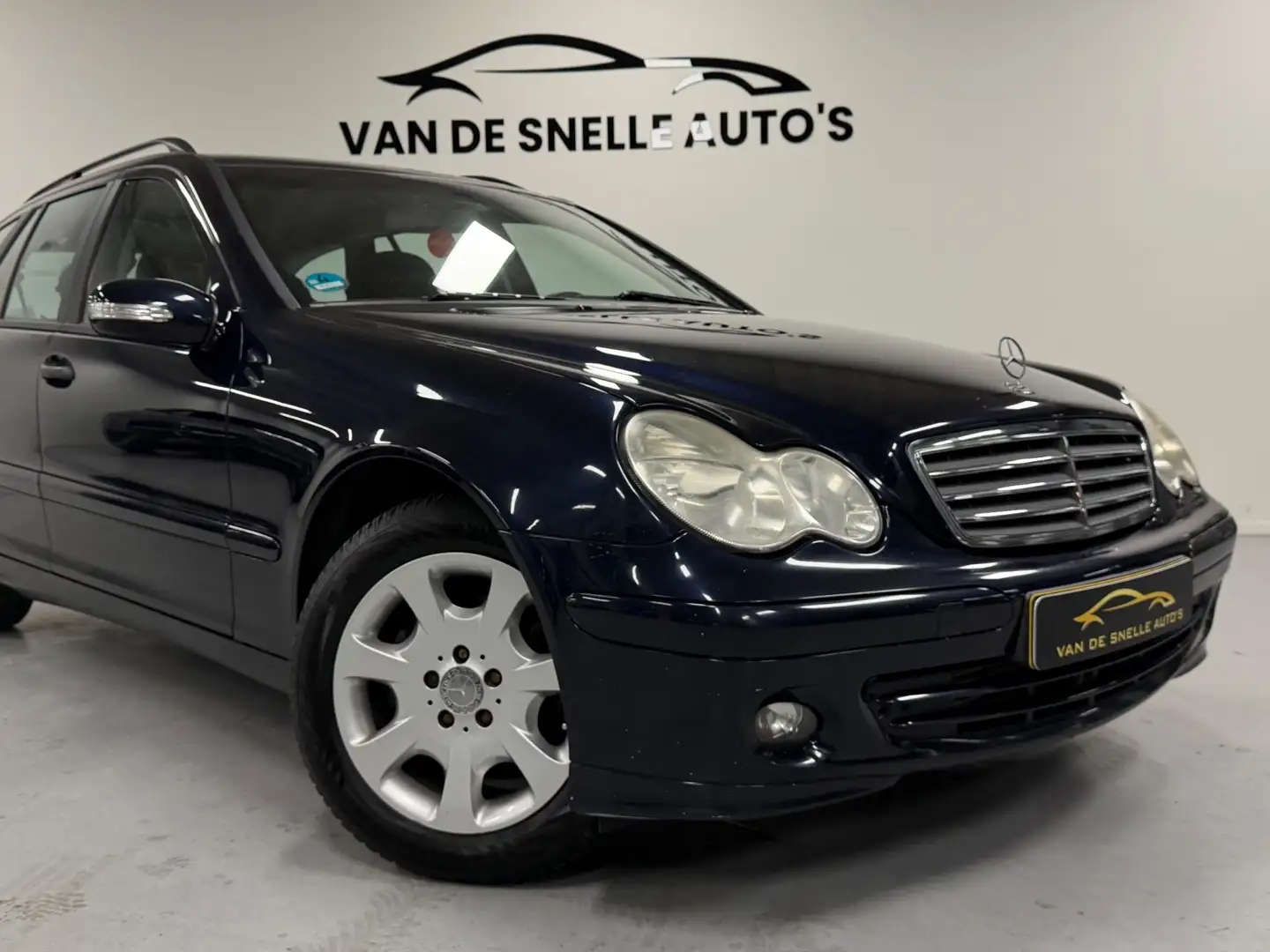 Mercedes-Benz C 180 Combi K. Elegance AUTOMAAT/TREKHAAK/CLIMA Blau - 2