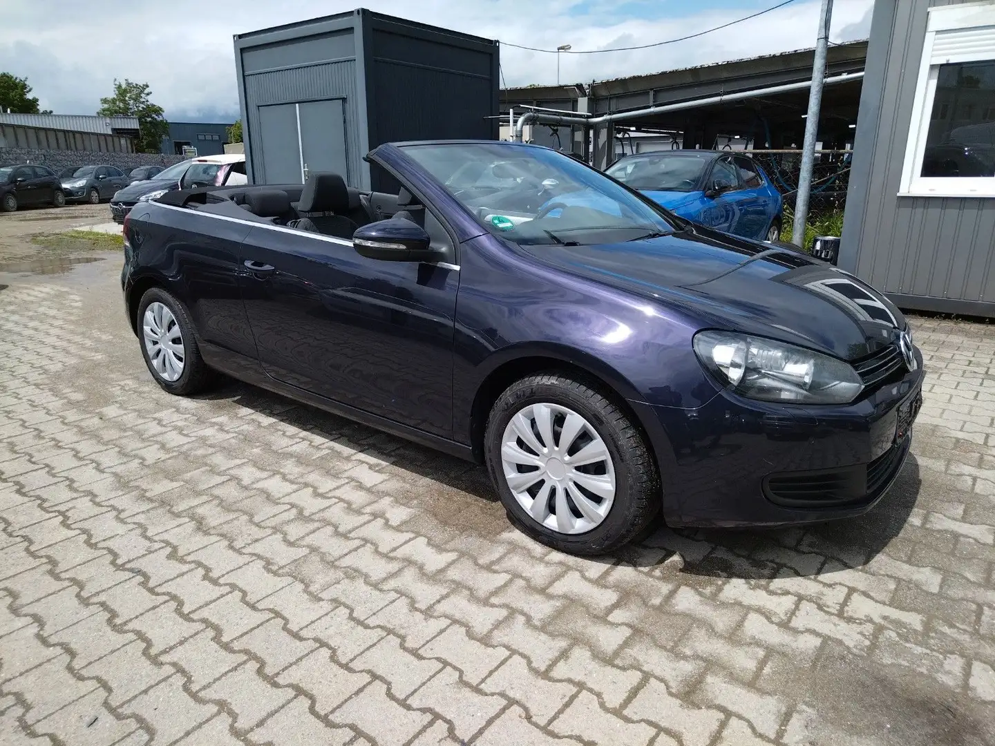 Volkswagen Golf VI Cabriolet 1.6 TDI+GARANTIE+KLIMA+SHZ+PDC Violett - 1