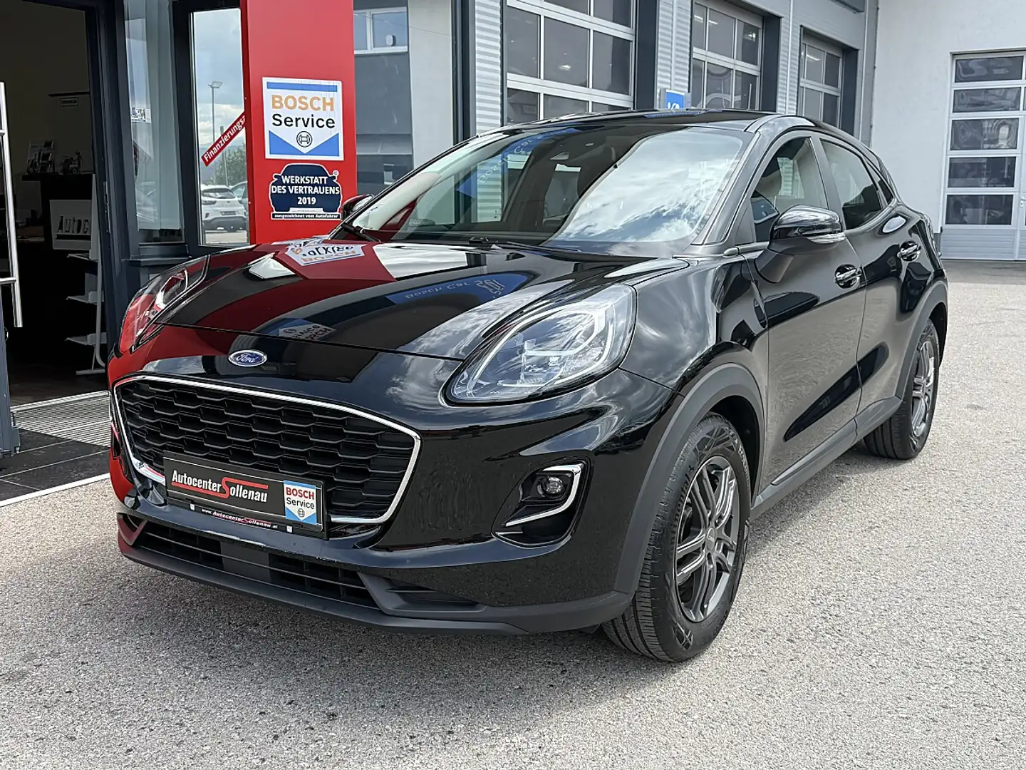 Ford Puma 1,0 EcoBoost Cool & Connect Schwarz - 1