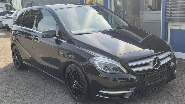 Mercedes-Benz B 200 B 200 Bi Xenon DAB Anhängerkupplung SPORT