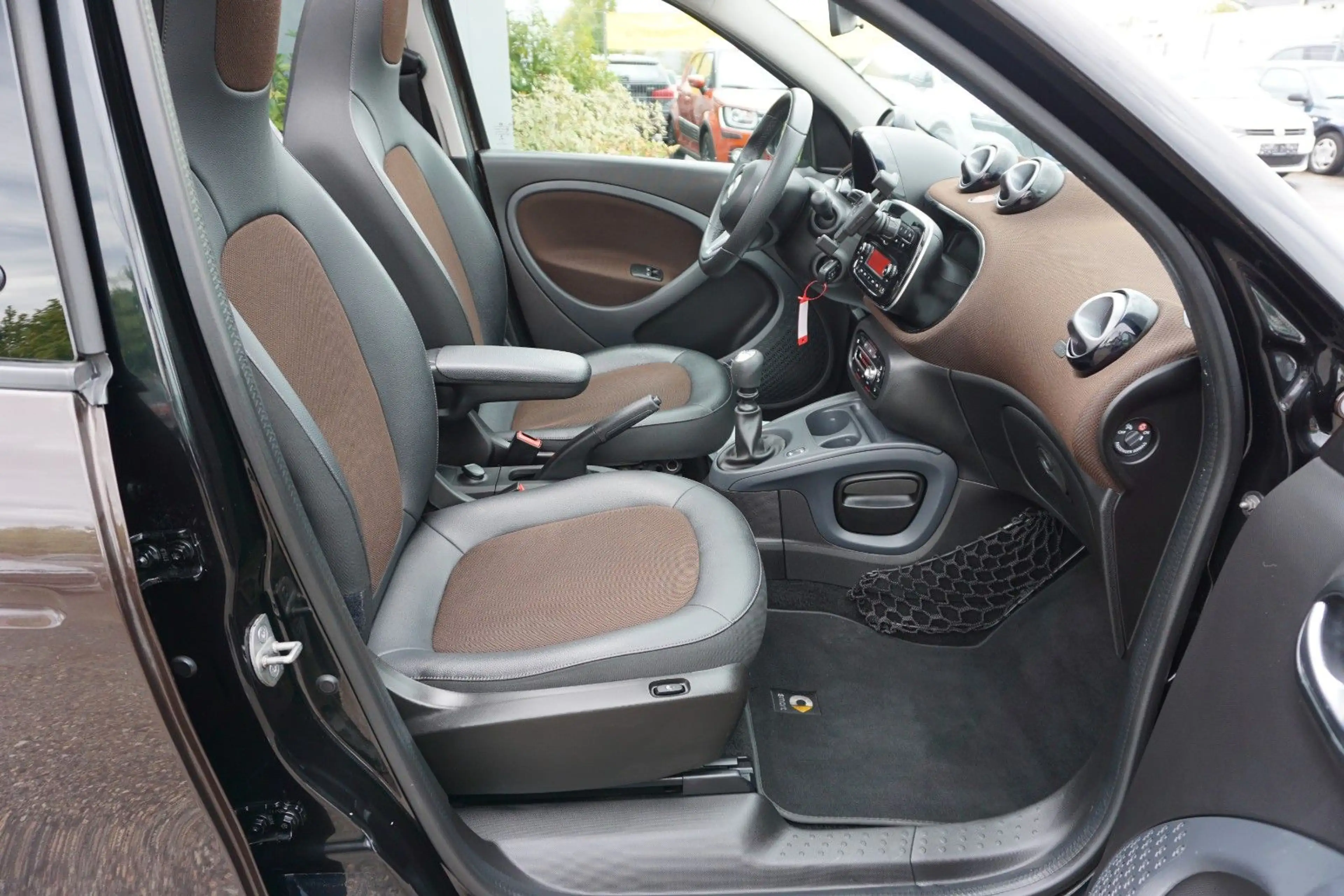 smart forFour forfour Perfect 90PS Faltdach*Sitzheizung*PDC* — photo 8