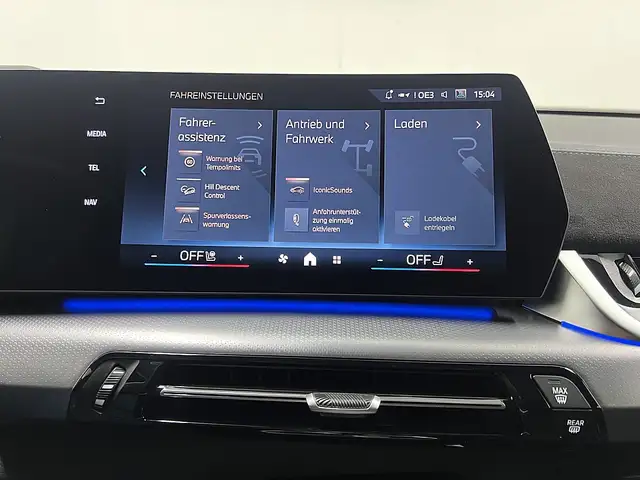 BMW iX2 xDrive30 66,5kWh, M Paket, Iconic Glow, HUD, Ansicht 19