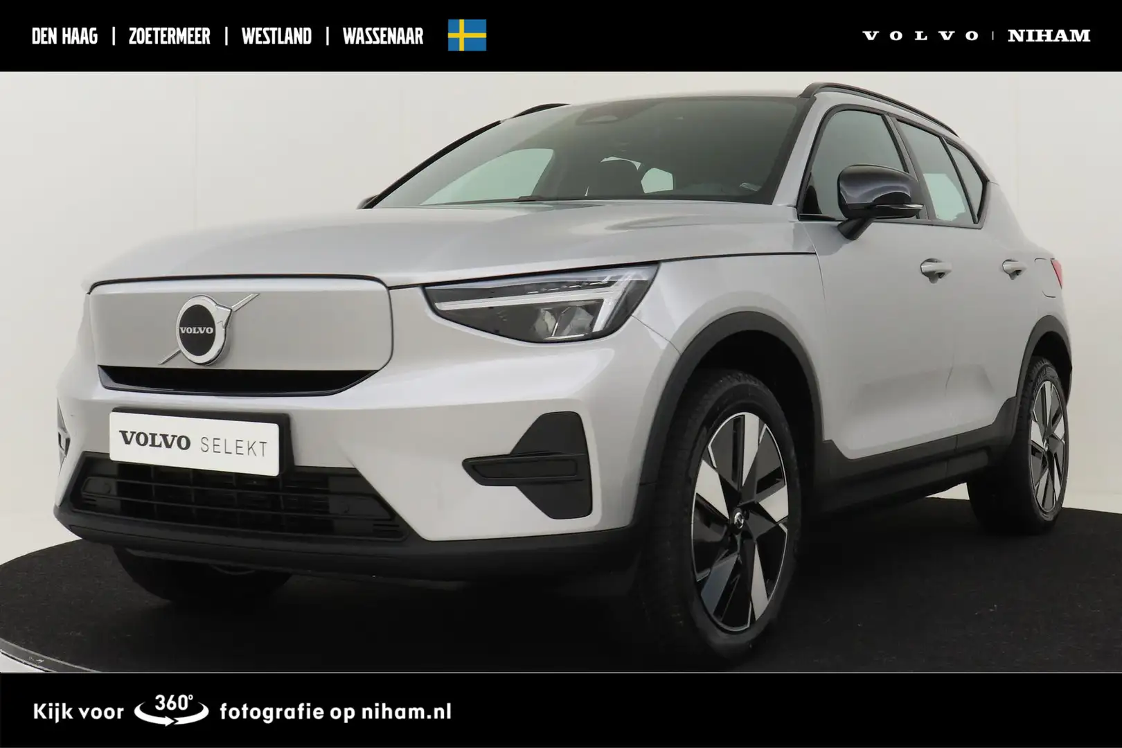 Volvo XC40 SINGLE MOTOR ESSENTIAL 69 kWh -CAMERA|CRUISE|DAB|C Grijs - 1