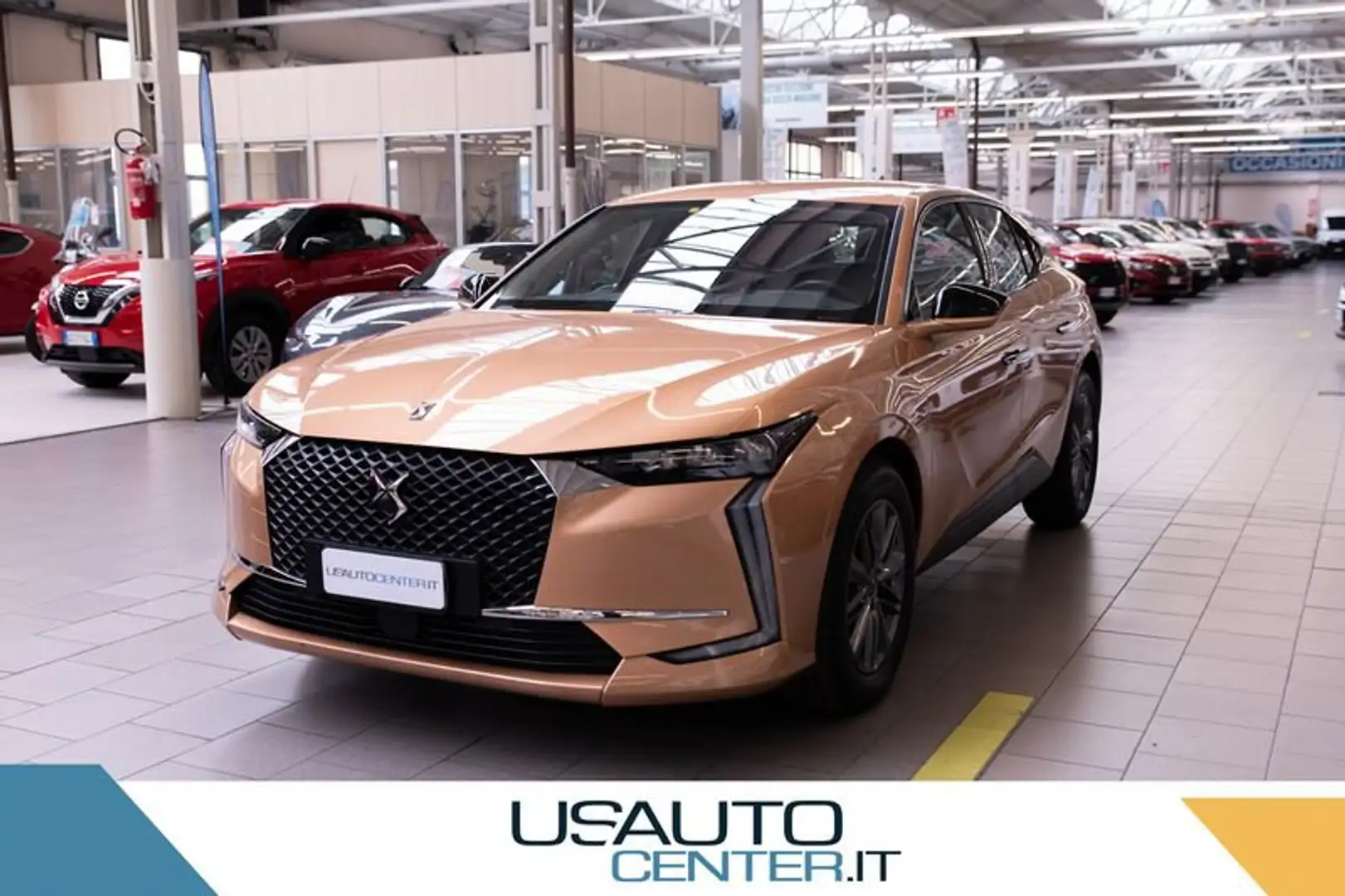 DS Automobiles DS 4 II 2021 1.2 puretech Business 130cv auto Oro - 1