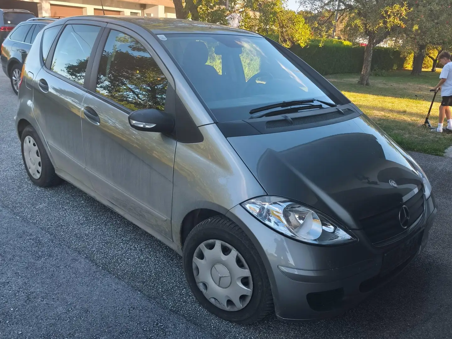 Mercedes-Benz A 160 A 160 A-Edition Elegance Sport CDI A-Edition Elegance Sport Braun - 1