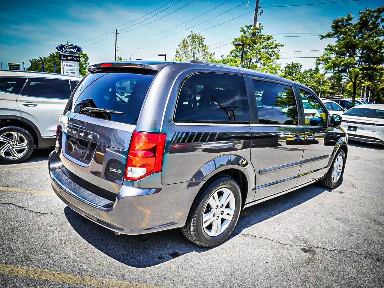 Dodge Grand Caravan снимка Dodge Grand Caravan