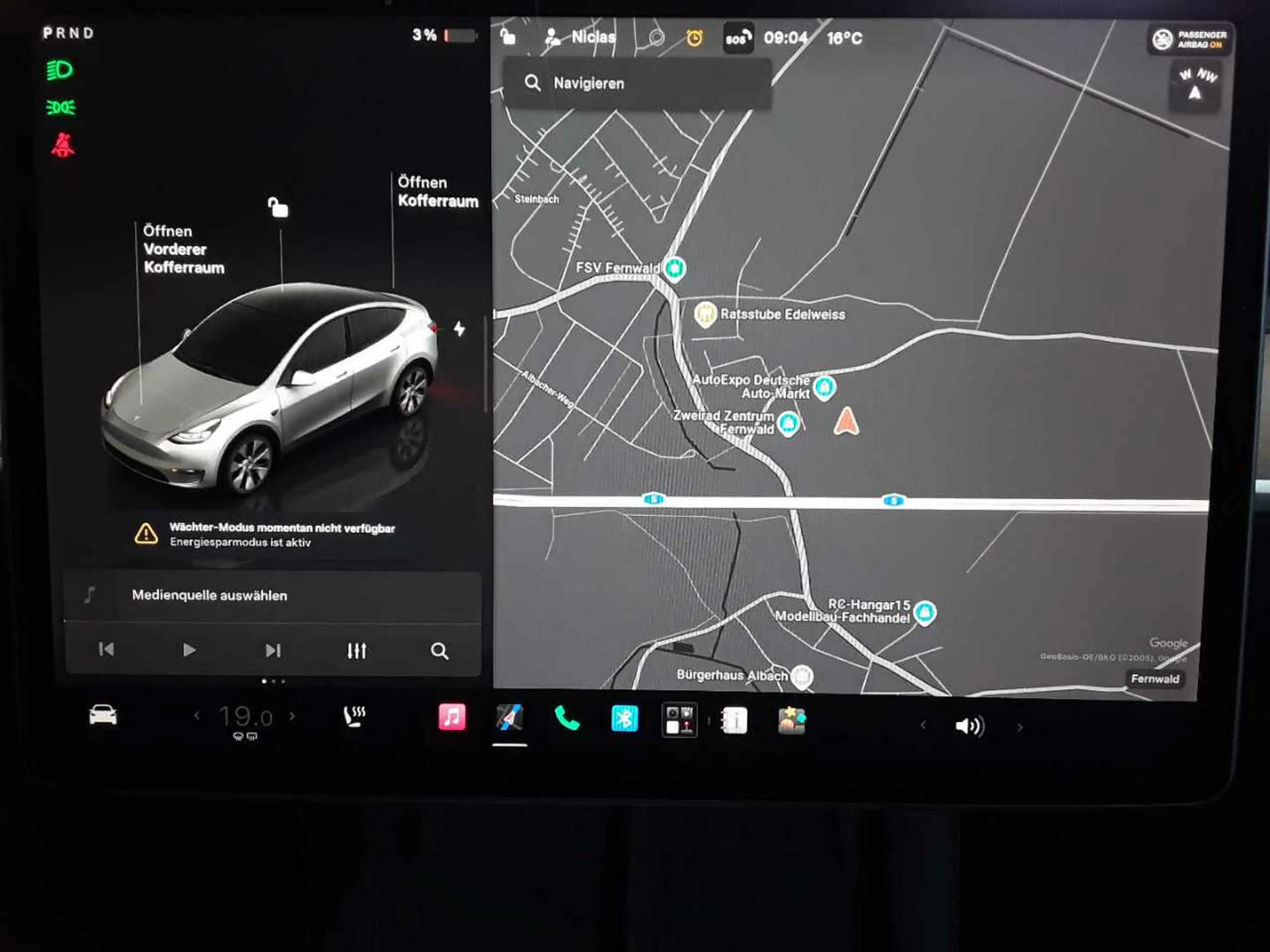 Tesla Model Y Long Range Dual Motor AWD — photo 12