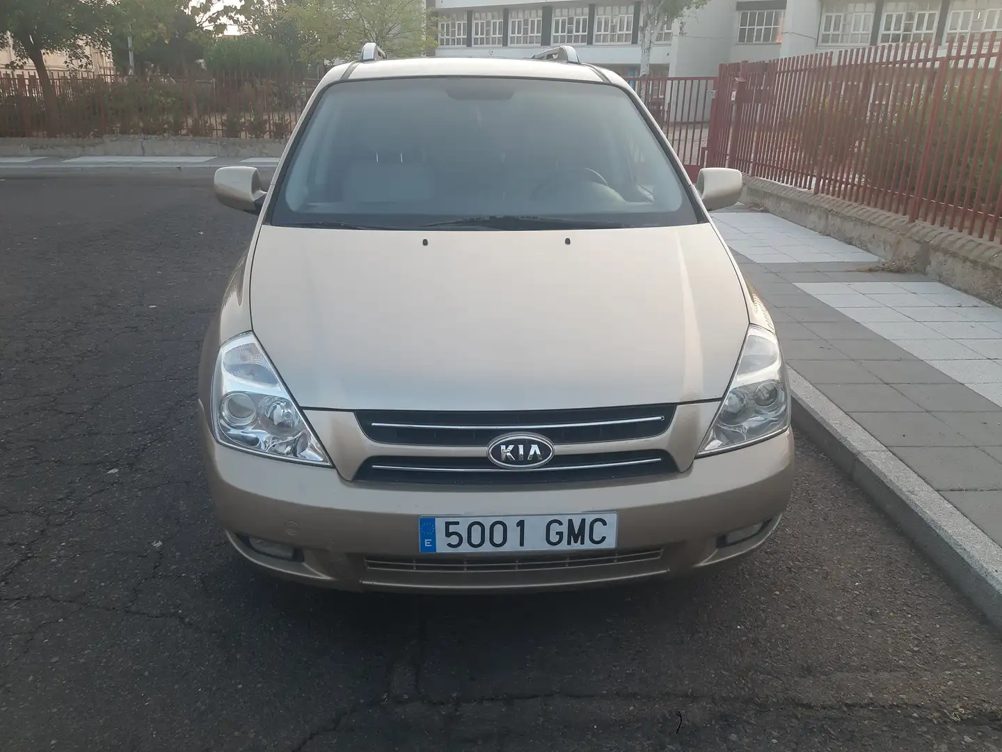 Kia Carnival Carnival 2.9CRDI EXII-Emotion EXII-Emotion Oro - 1