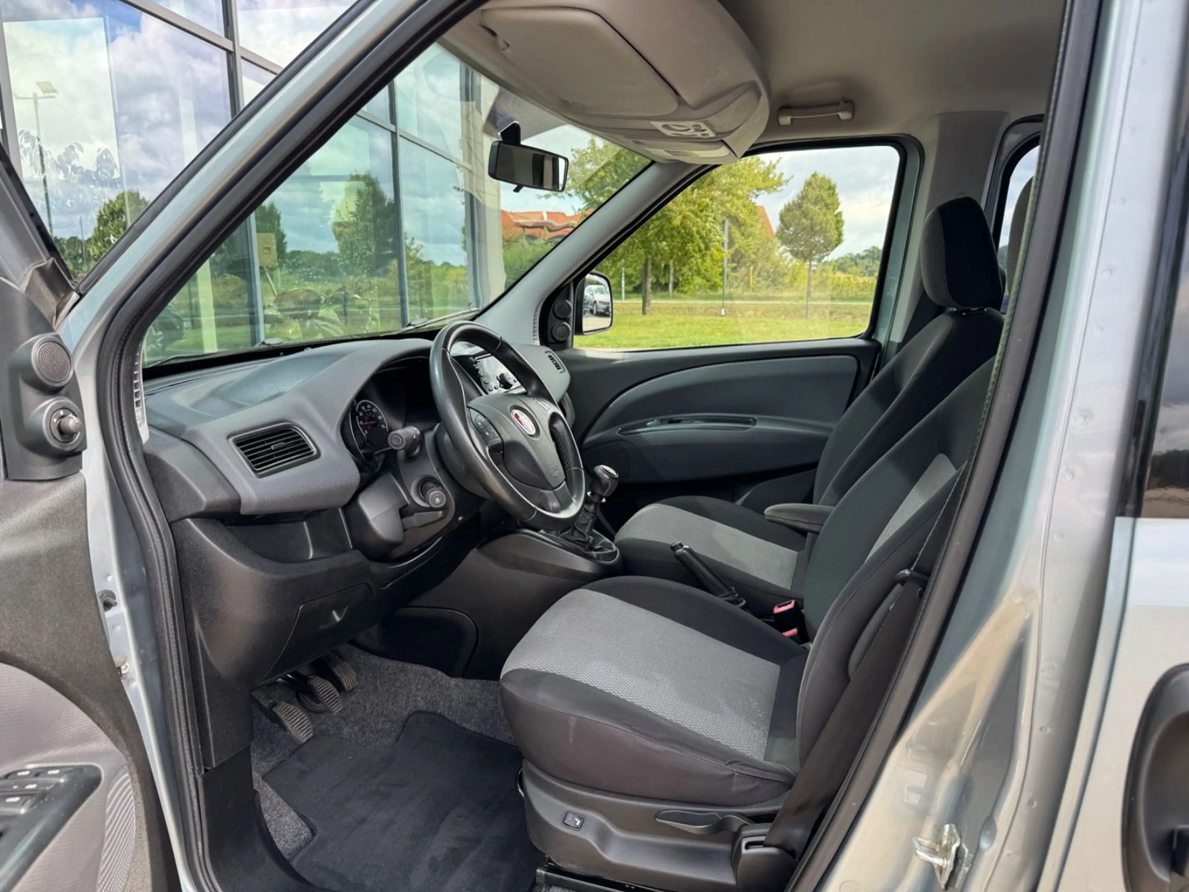 Fiat Doblo 1.4 Benzin/Erdgas My Doblo — photo 8