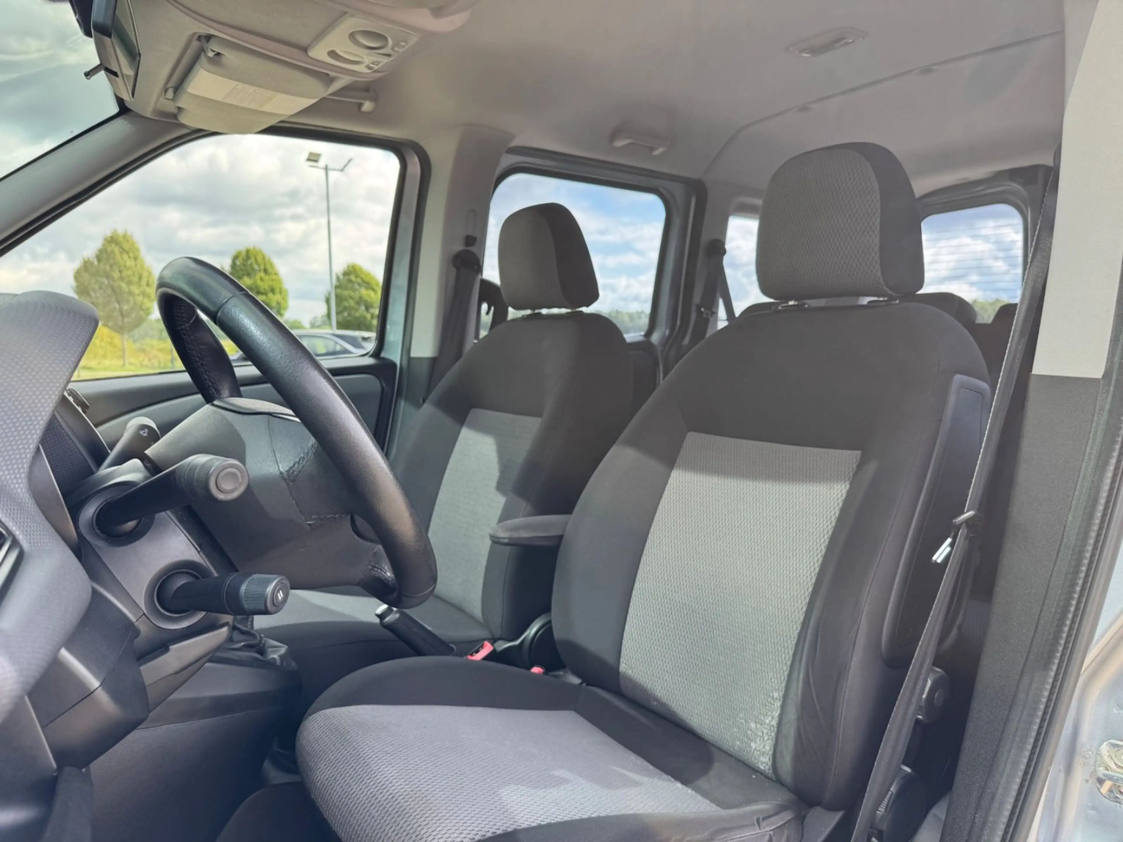 Fiat Doblo 1.4 Benzin/Erdgas My Doblo — photo 9