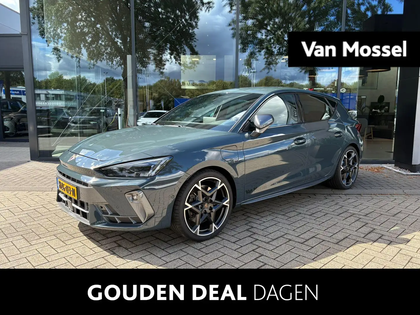 CUPRA Leon 1.5 TSI e-Hybrid VZ Performance 272PK | Navigatie Bleu - 1