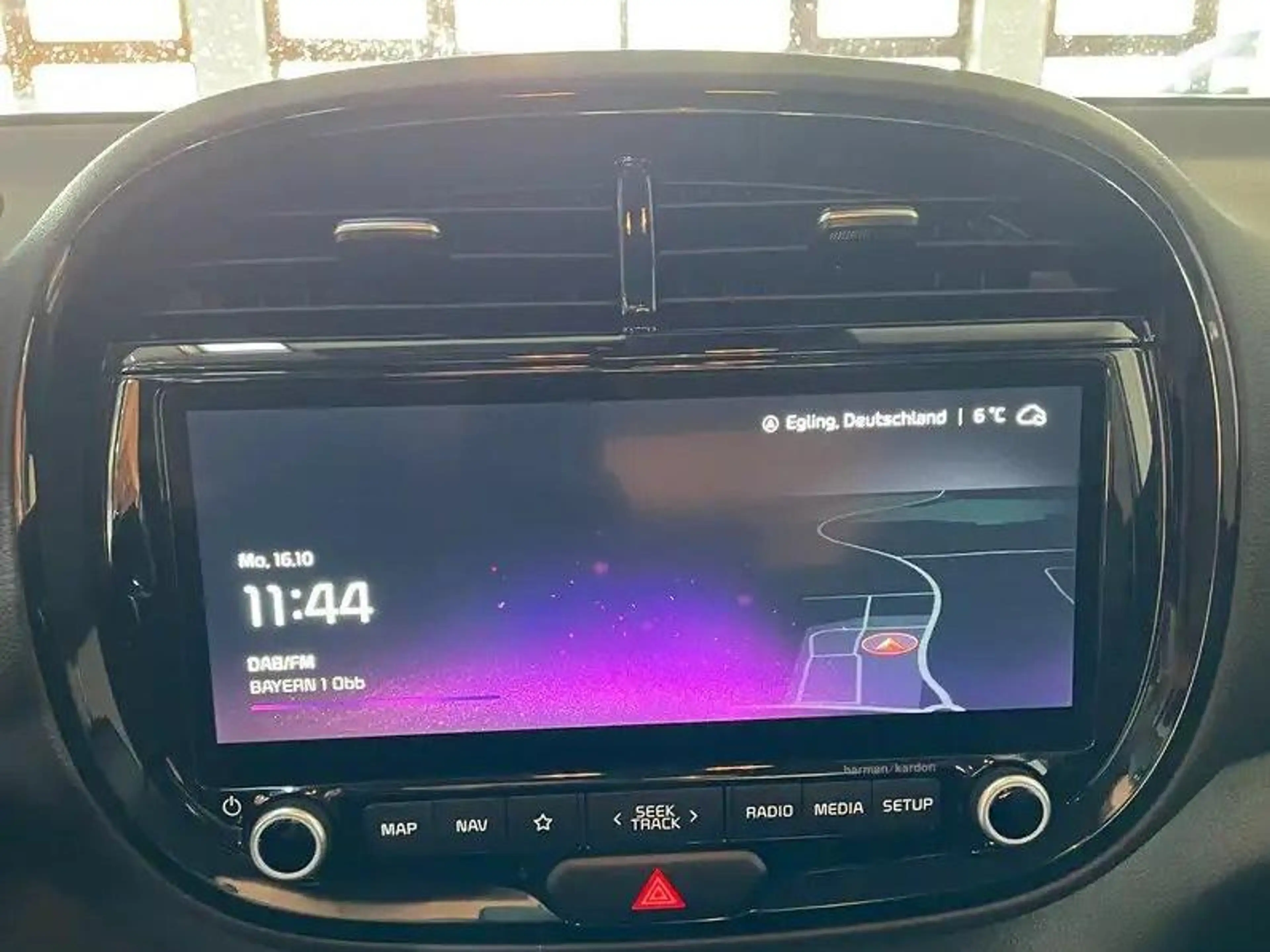 Kia Soul e-Soul Inspiration, Navi, ACC, LED, LHZ, SHZ — photo 9