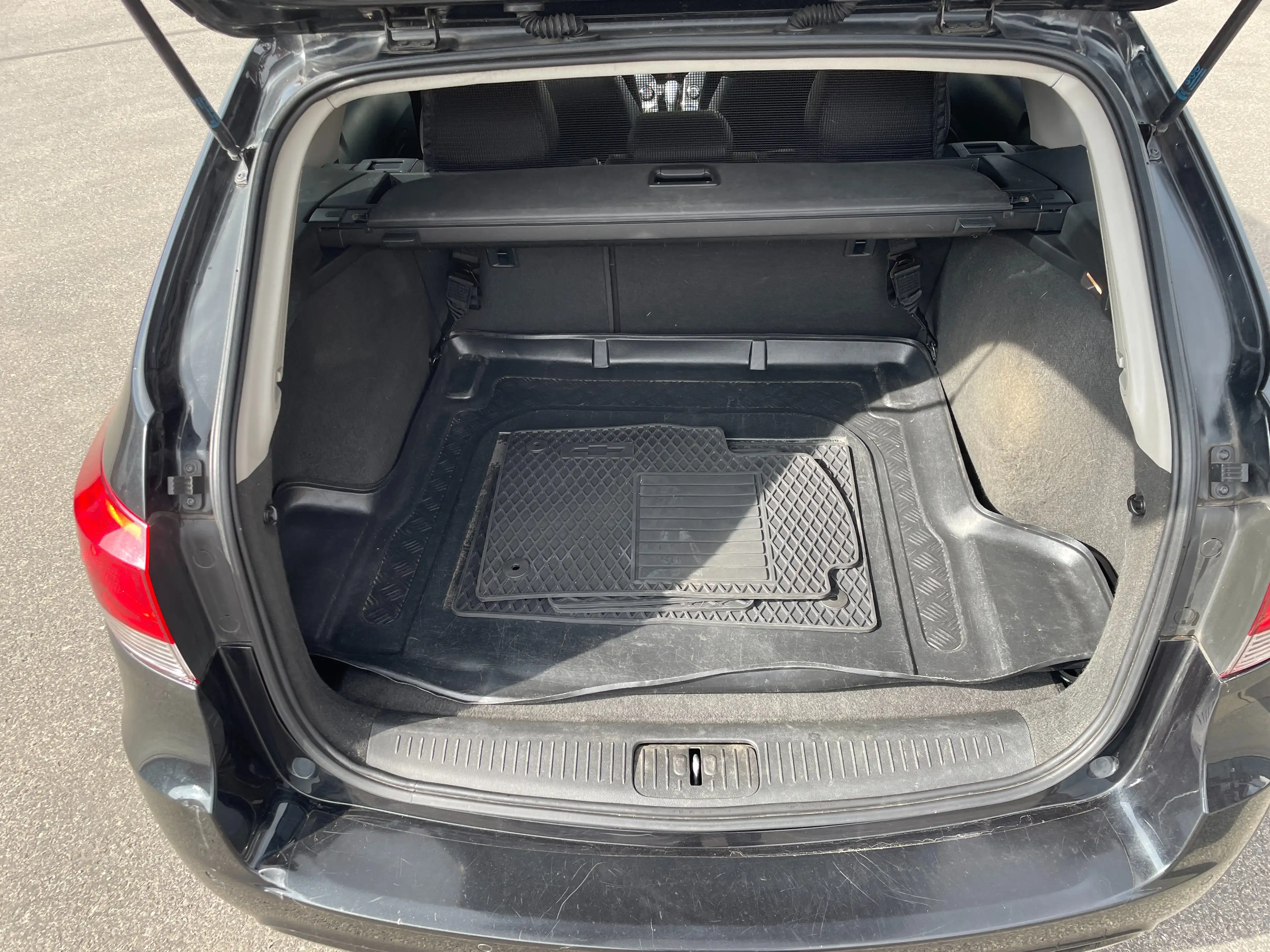 Chevrolet Cruze LTZ 2.0TDI 1.HD+KLIMA+NAVI+AHK+Teilleder+Temp+PDC — photo 5