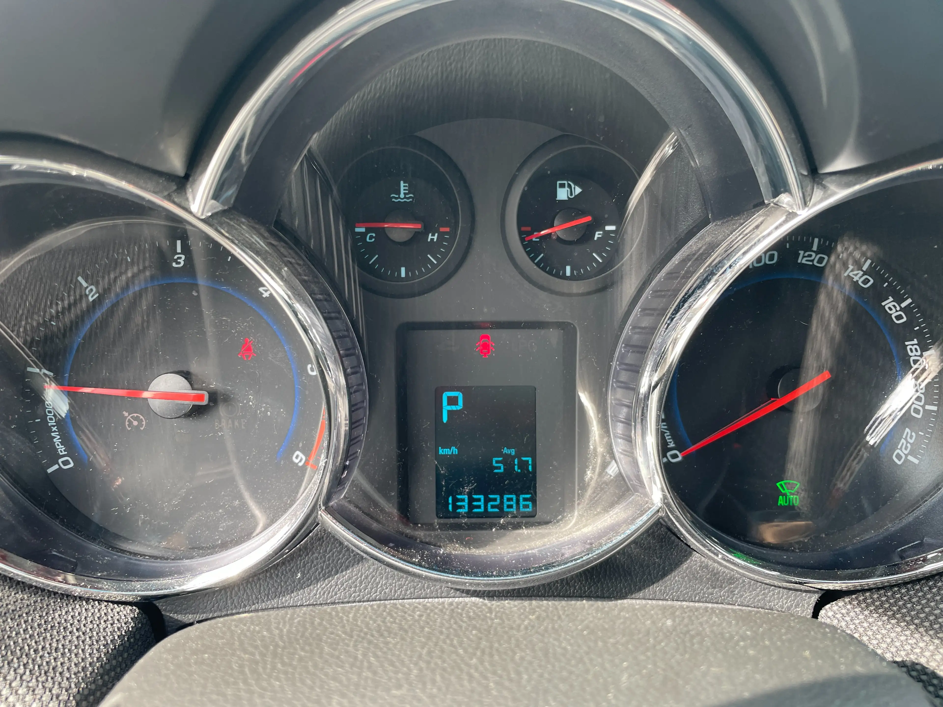 Chevrolet Cruze LTZ 2.0TDI 1.HD+KLIMA+NAVI+AHK+Teilleder+Temp+PDC — photo 12