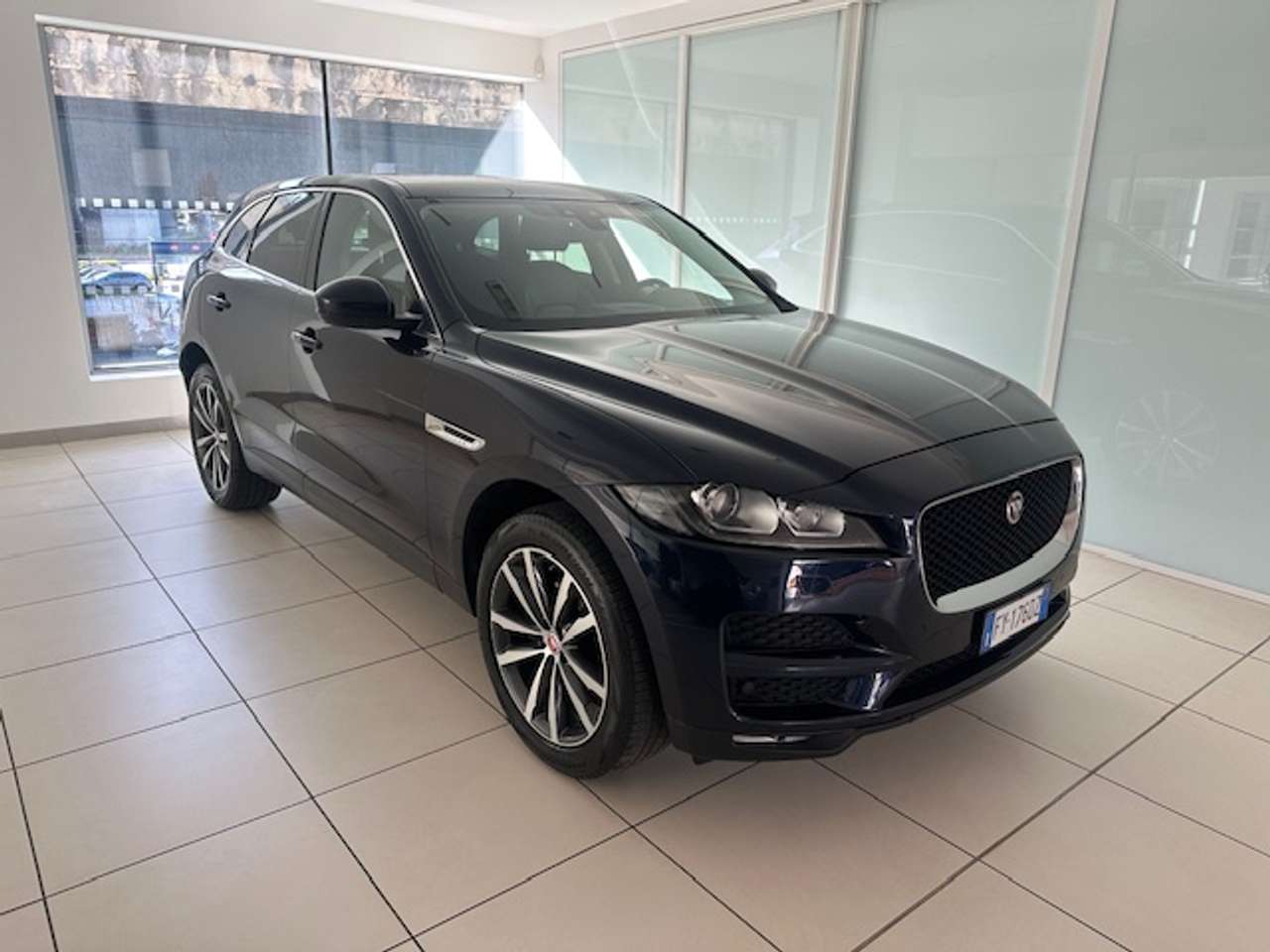 Jaguar F-Pace F-Pace 2015 2.0d i4 Prestige awd 180cv auto my20