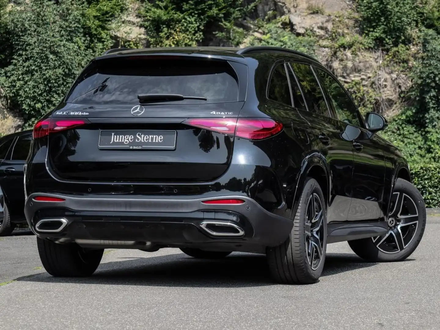 Mercedes-Benz GLC 300 de 4M AMG-Sport/Technik/Pano/Burm/Distr Negro - 2