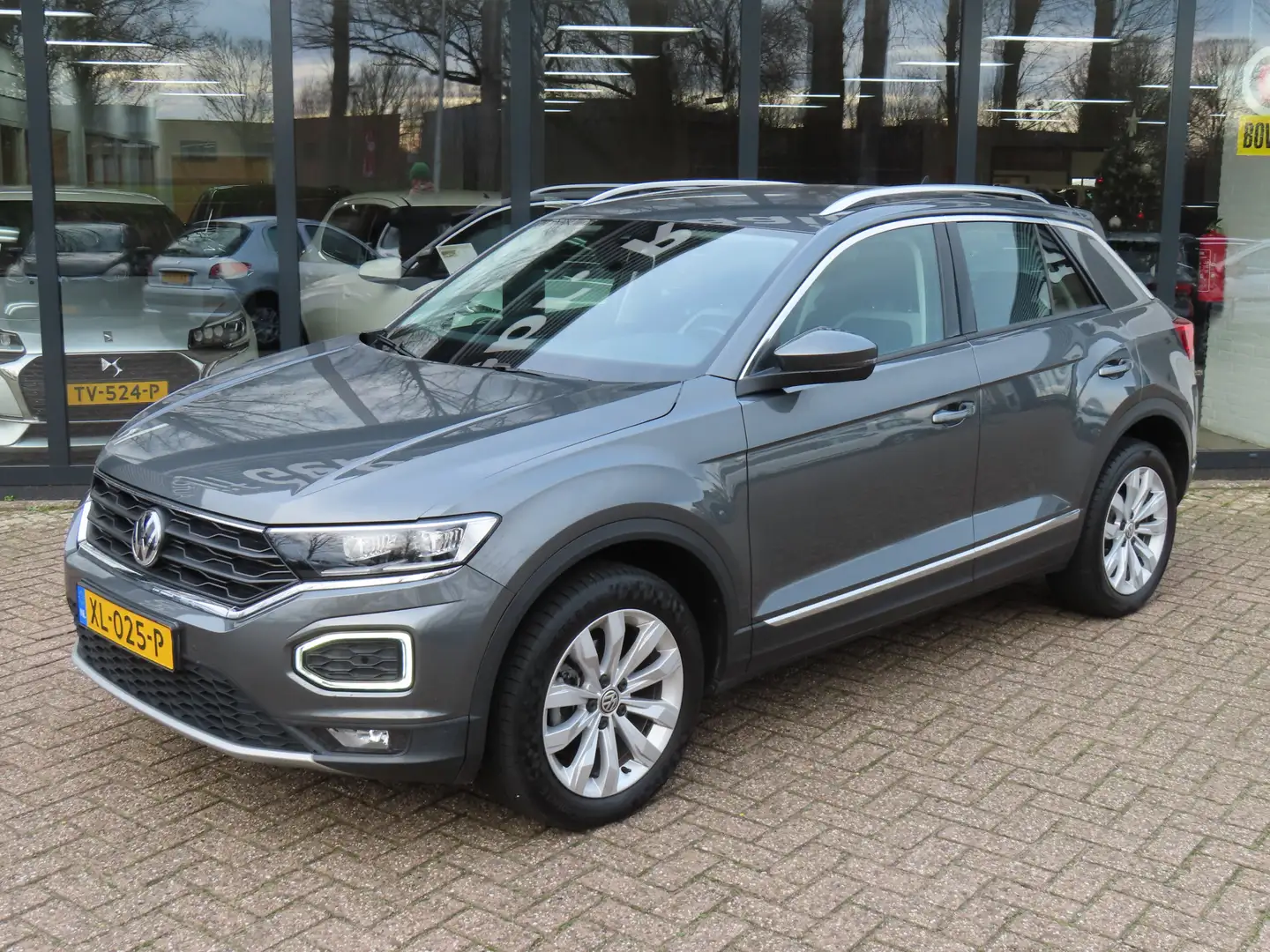 Volkswagen T-Roc 1.5 TSI Sport*LED*ACC*Apple Carplay* Grau - 2