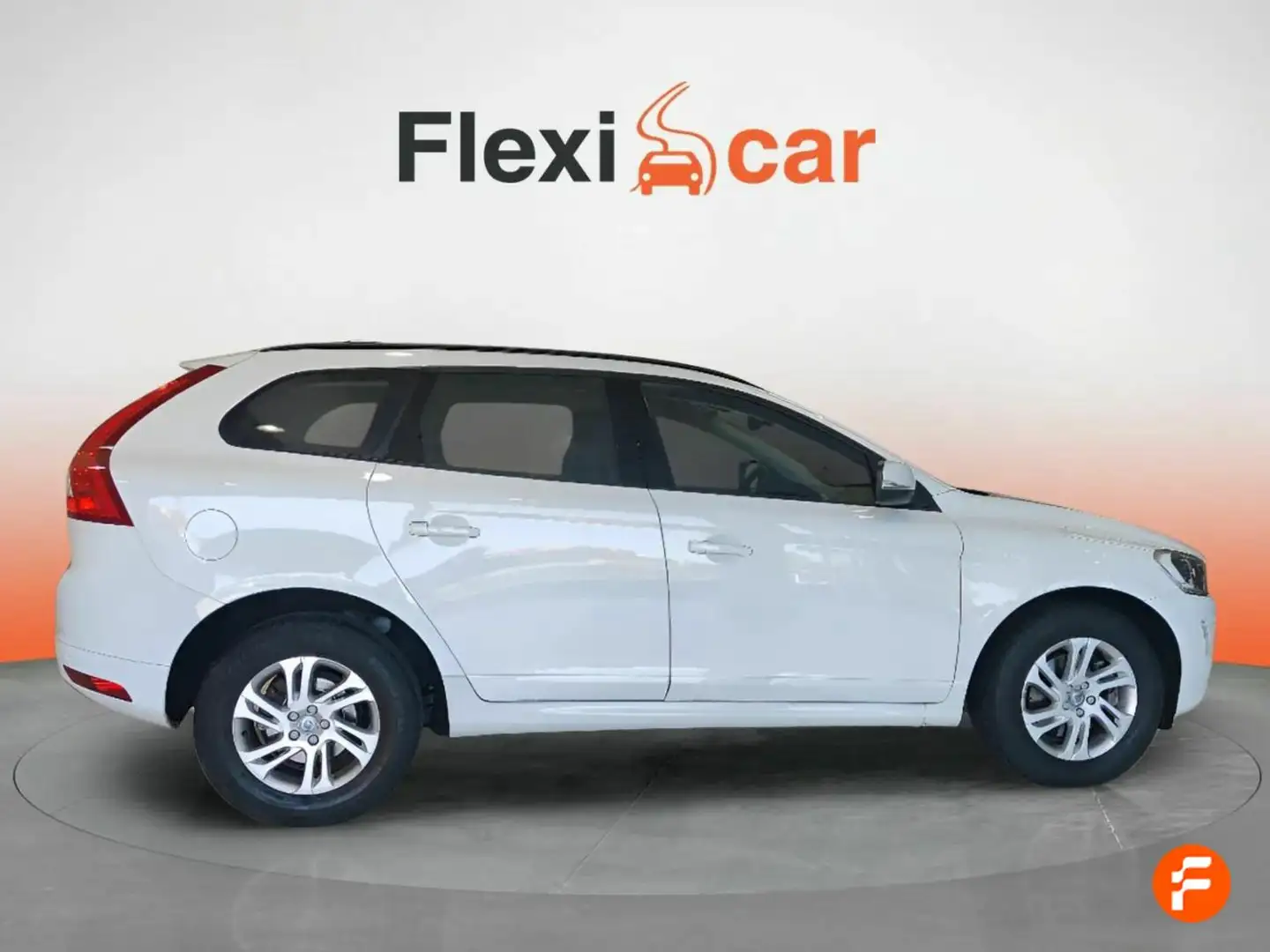 Volvo XC60 D3 Kinetic 150 Blanco - 2