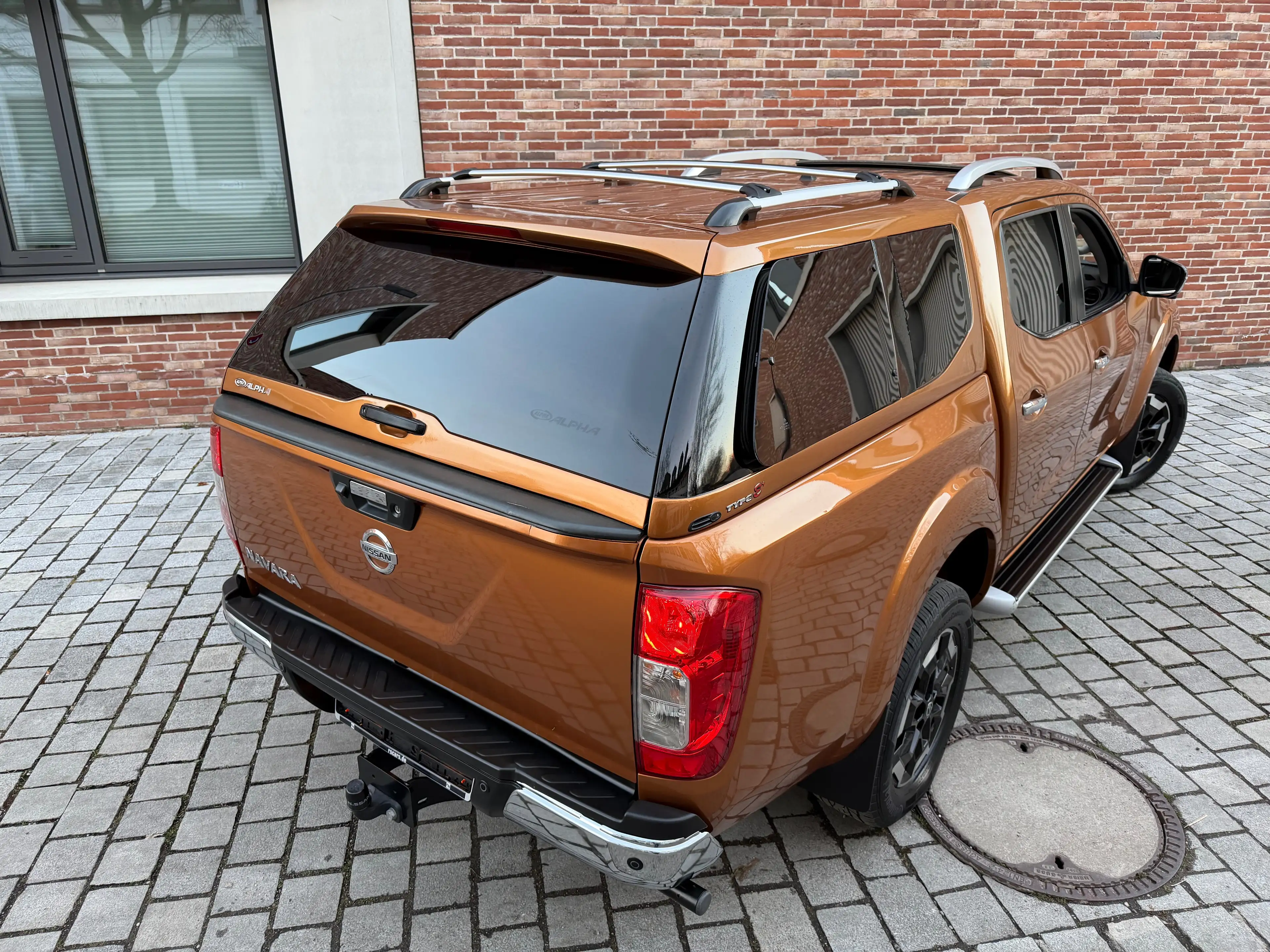 Nissan Navara Tekna - HARDTOP + VOLLAUSSTATTUNG ! — photo 13