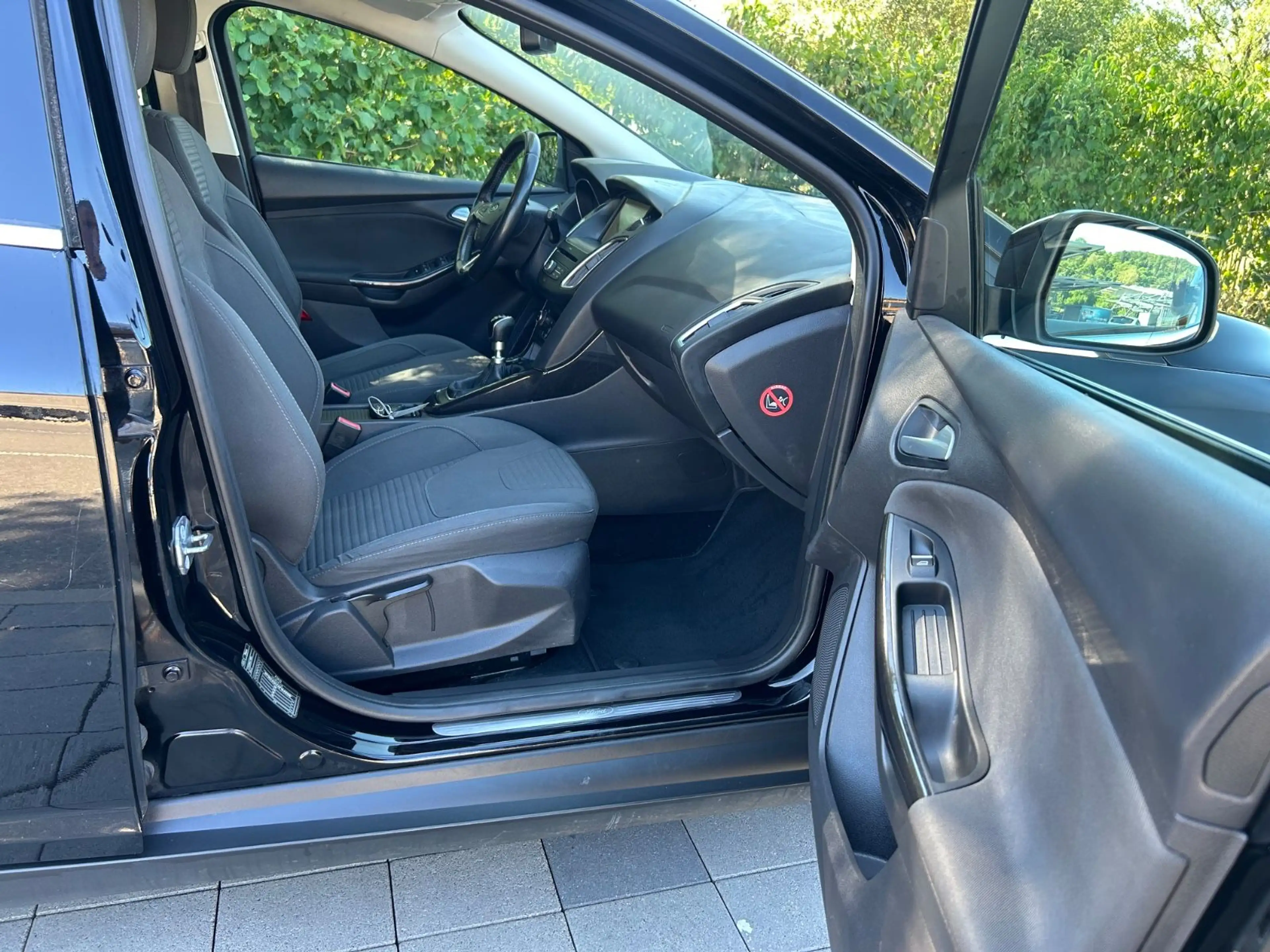 Ford Focus Turnier Titanium** GEPFLEGT ** — photo 13