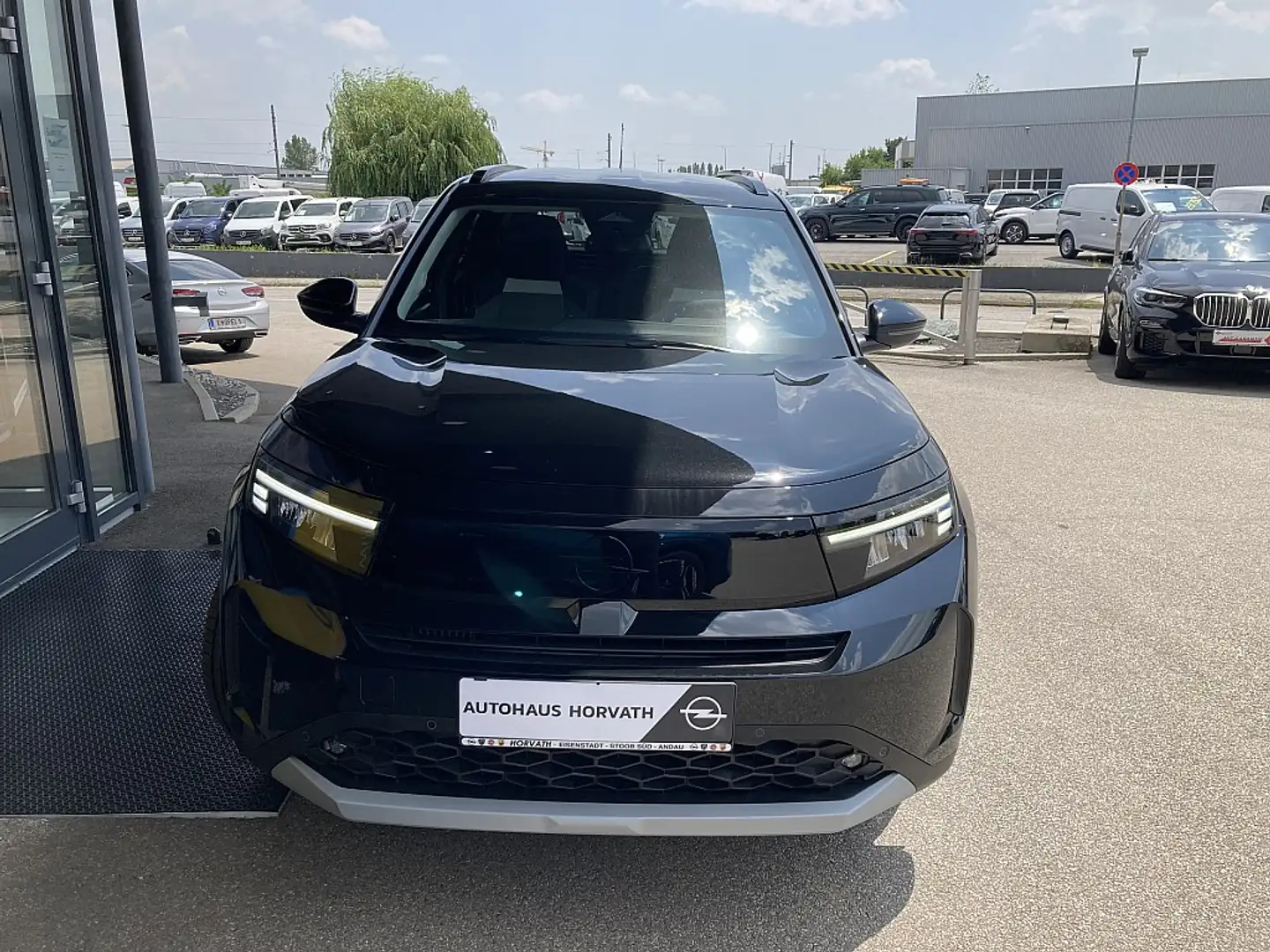 Opel Frontera 1.2 DI MHEV GS Aut. Schwarz - 2