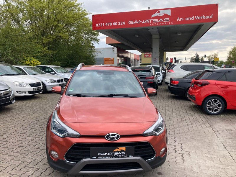 Hyundai i20 Active blue YES! Plus*Kamera*Navi*17 Zoll*