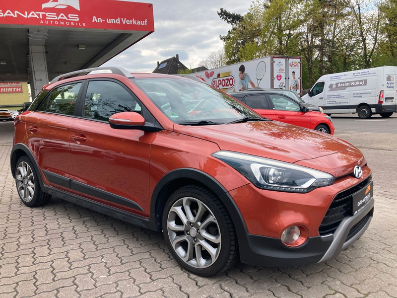 Hyundai i20 Active blue YES! Plus*Kamera*Navi*17 Zoll* — photo 5
