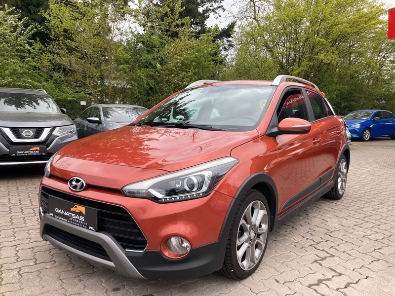 Hyundai i20 Active blue YES! Plus*Kamera*Navi*17 Zoll* — photo 2
