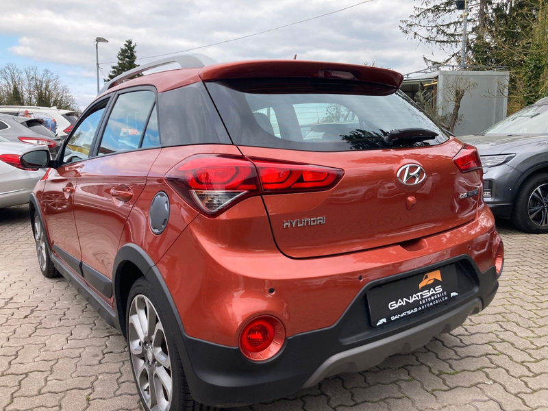 Hyundai i20 Active blue YES! Plus*Kamera*Navi*17 Zoll* — photo 8