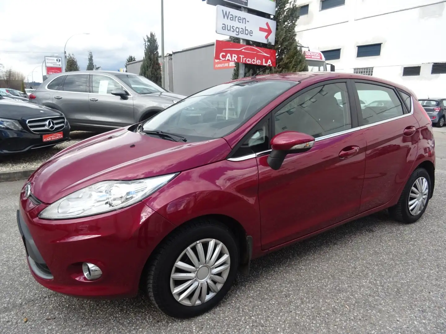 Ford Fiesta Titanium *KLIMAAUTOMATIK* Violett - 1
