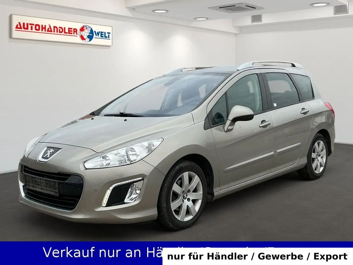 Peugeot 308 1.6 eHDSW Business Line Niveau Grau - 1